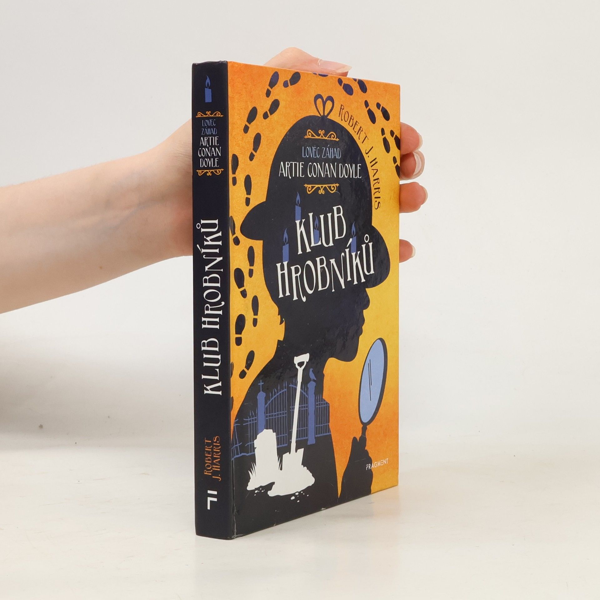 Lovec záhad Artie Conan Doyle. Klub hrobníků