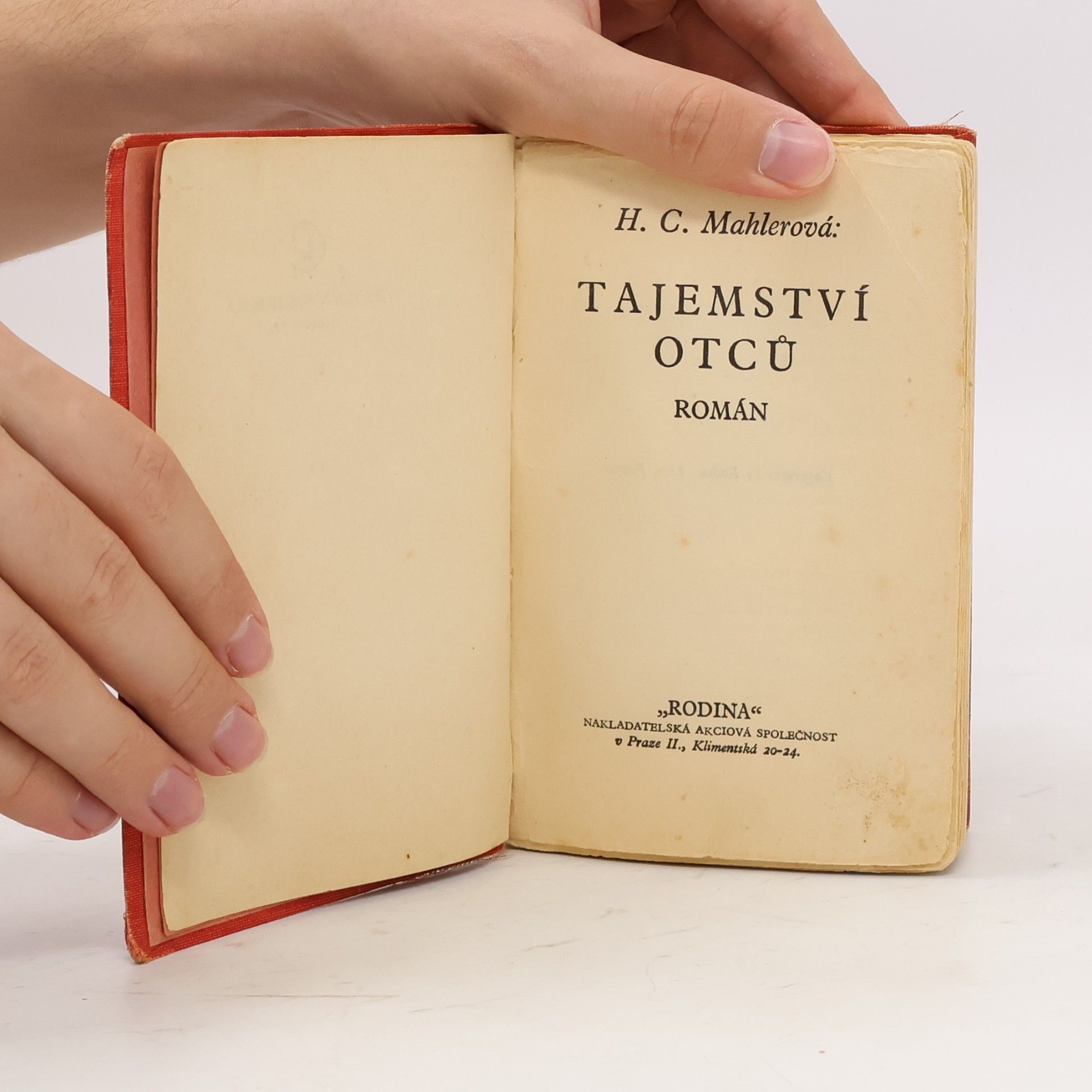 H. C. Mahlerová Tajemství otců