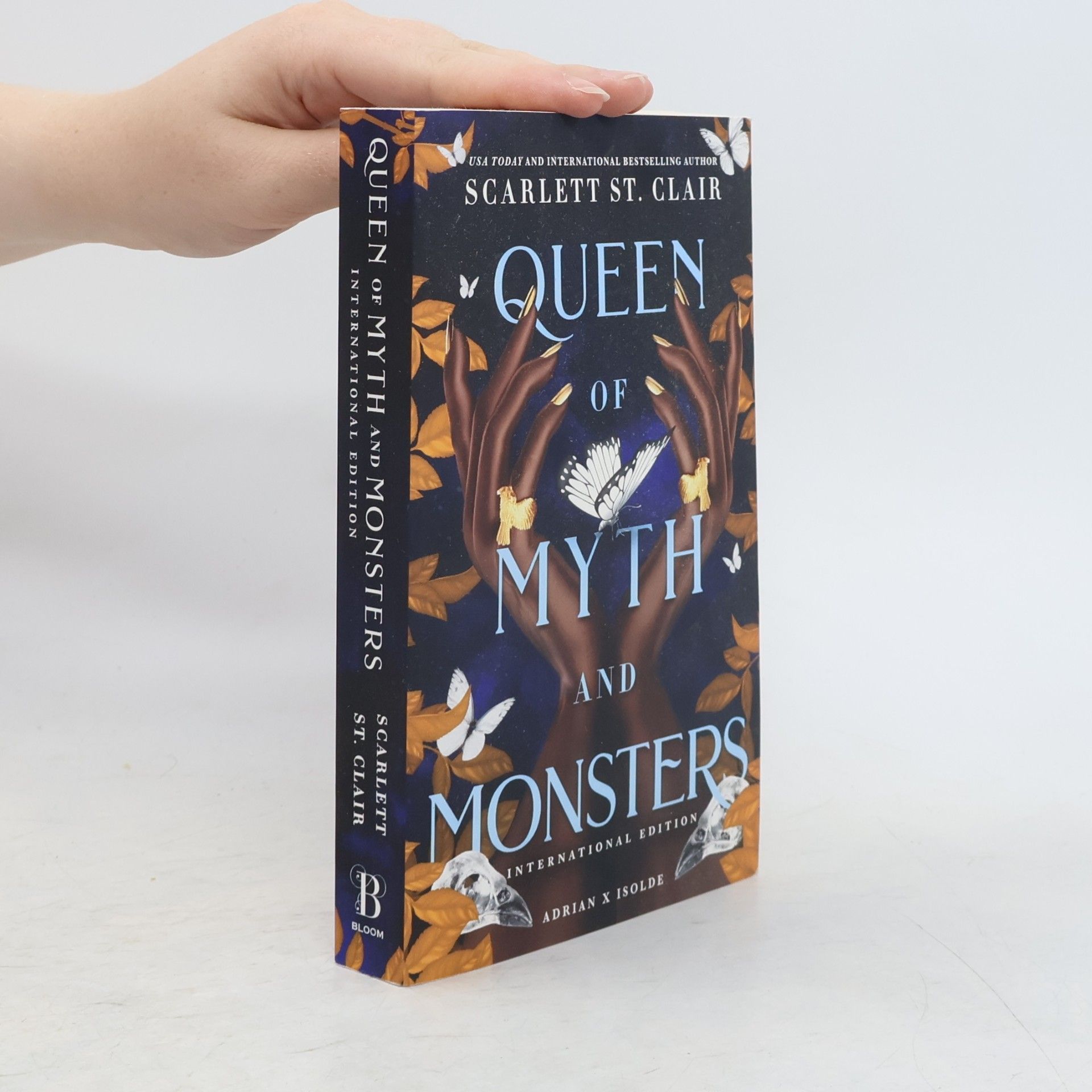 Scarlett St. Clair Queen of Myth and Monsters