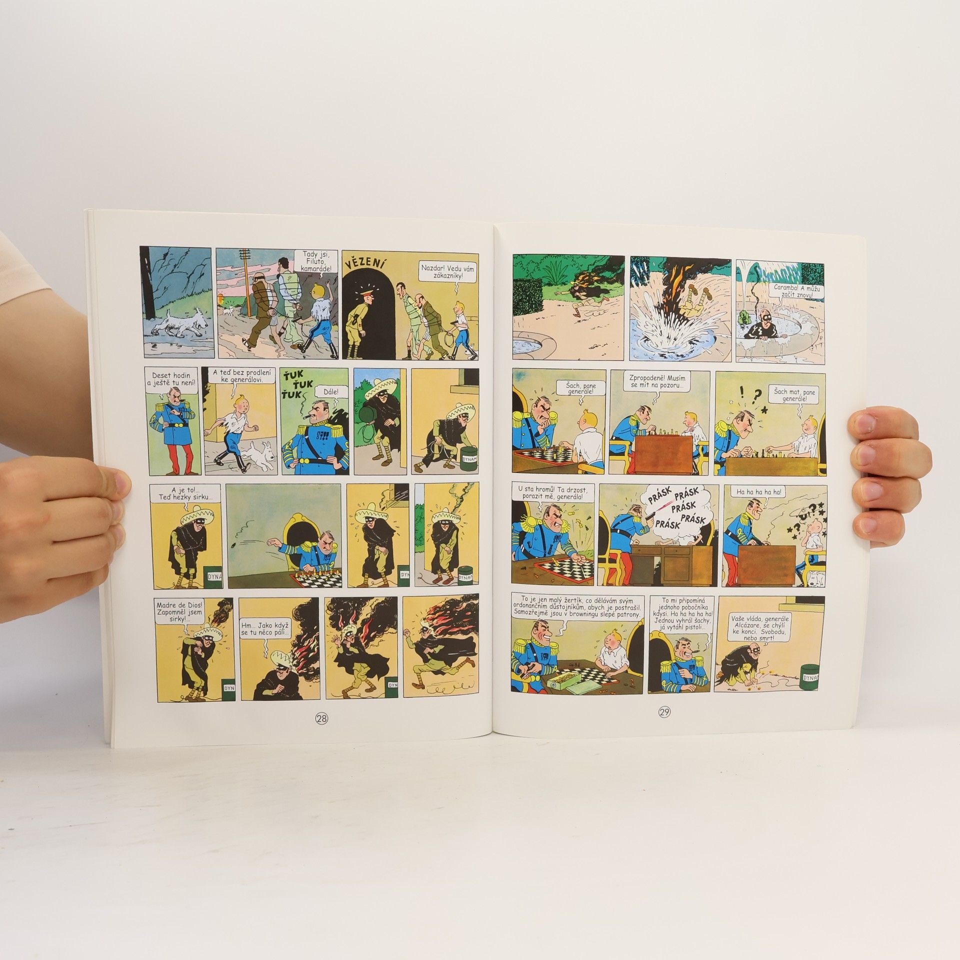 Hergé Ulomené ucho