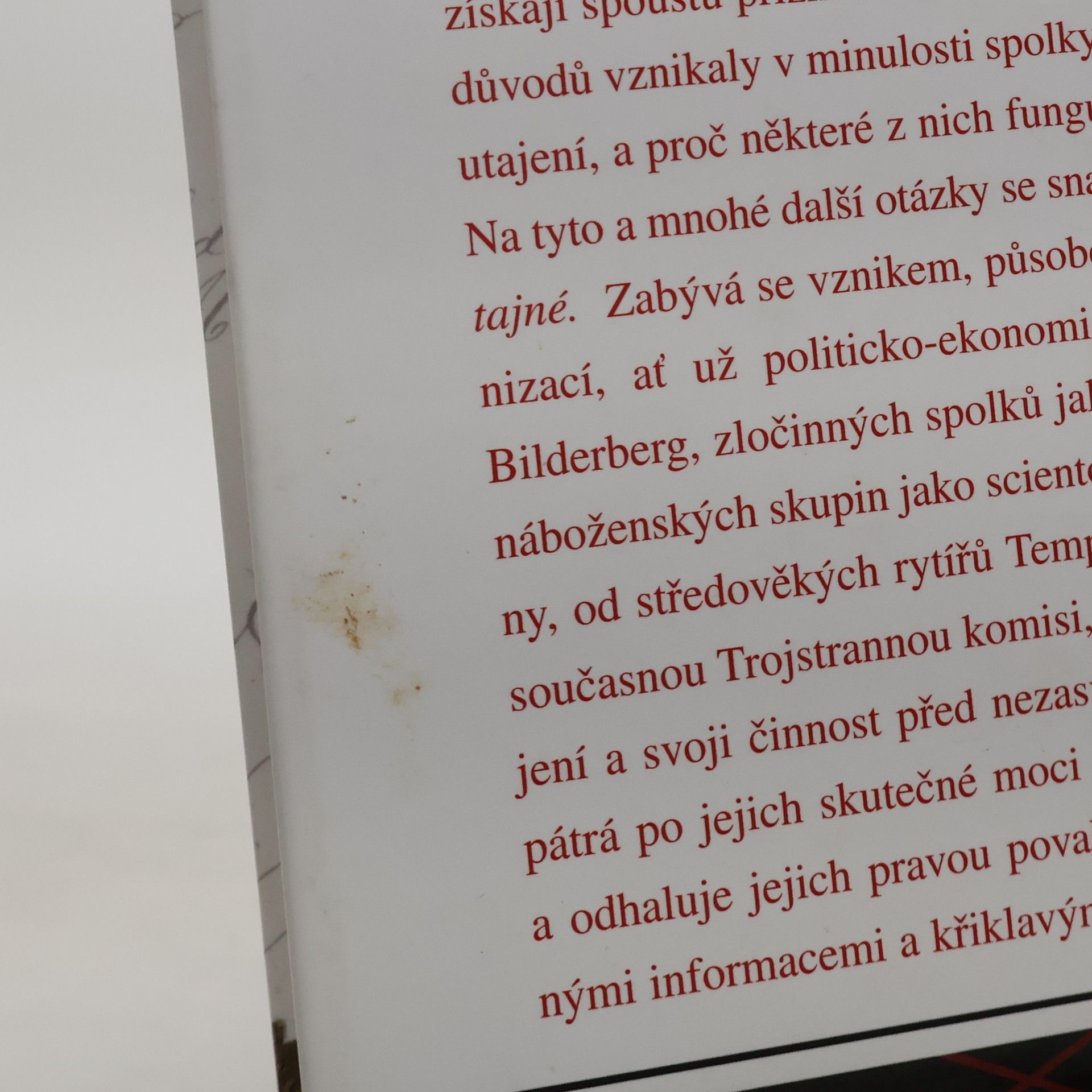 Michael Streeter Tajné a přísně tajné : moc a vliv tajných společností, spolků a bratrstev