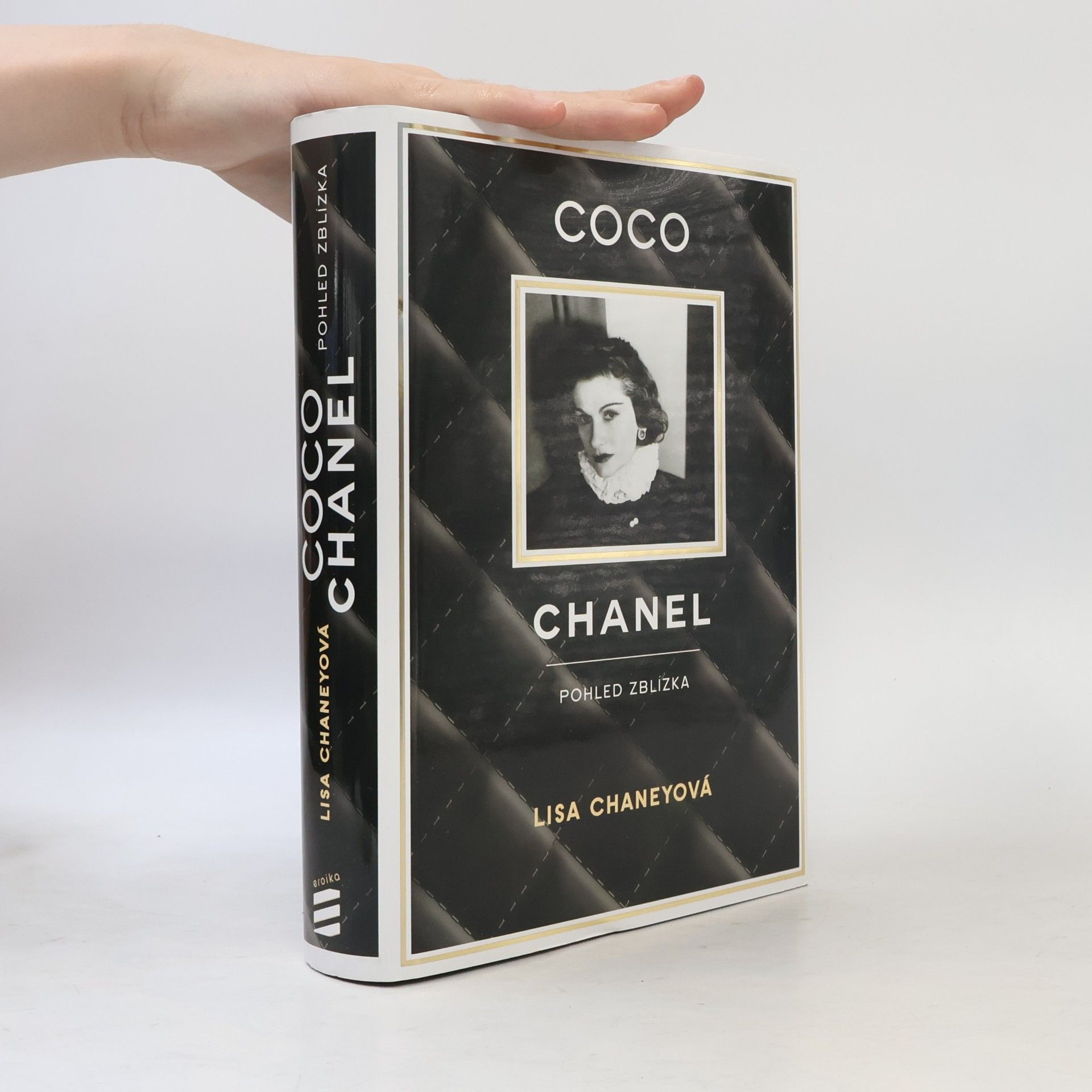 Lisa Chaney Coco Chanel