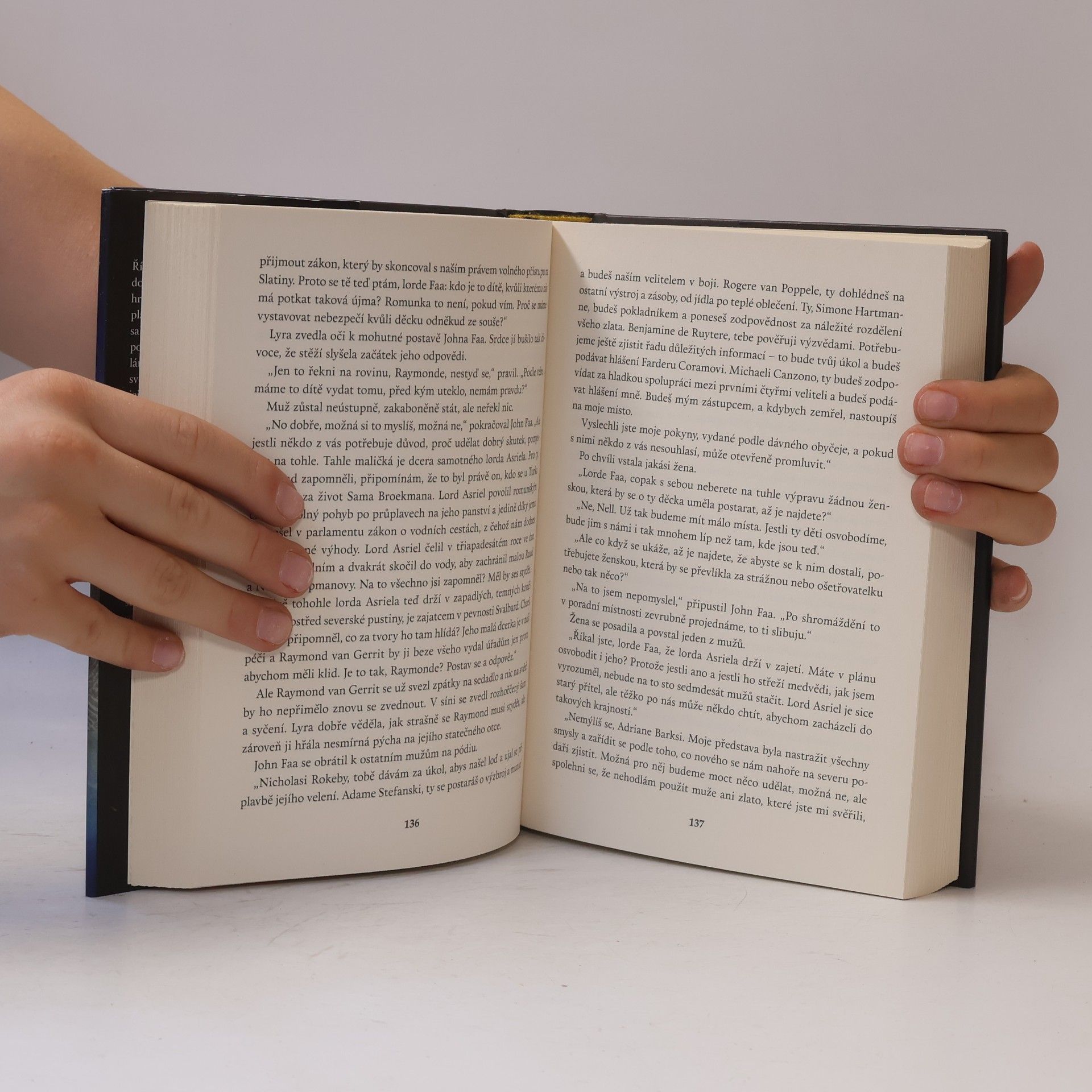 Philip Pullman Zlatý kompas