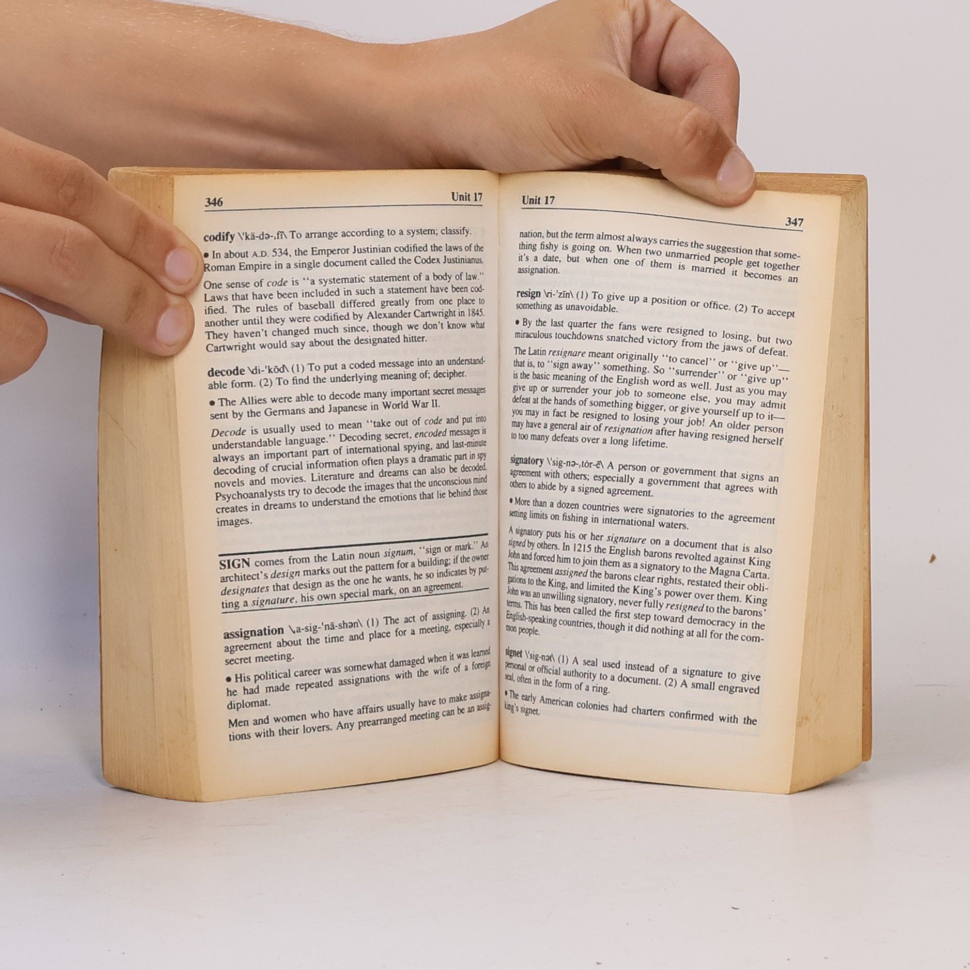 Mary W. Cornog Merriam-Webster's Vocabulary Builder