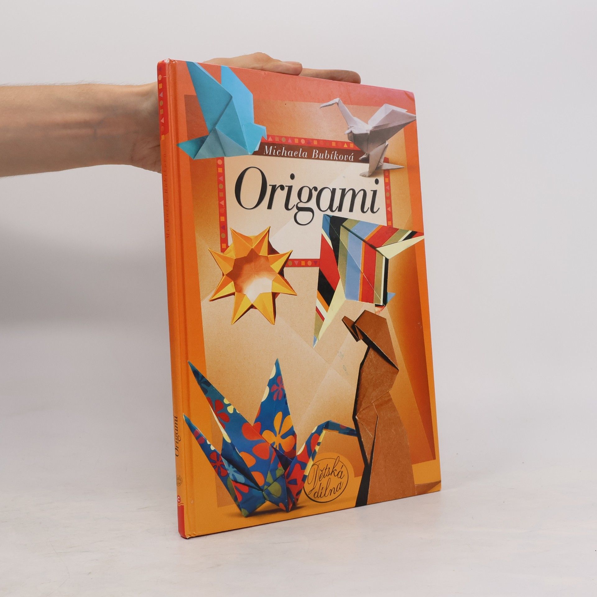 Míša Bubíková Origami