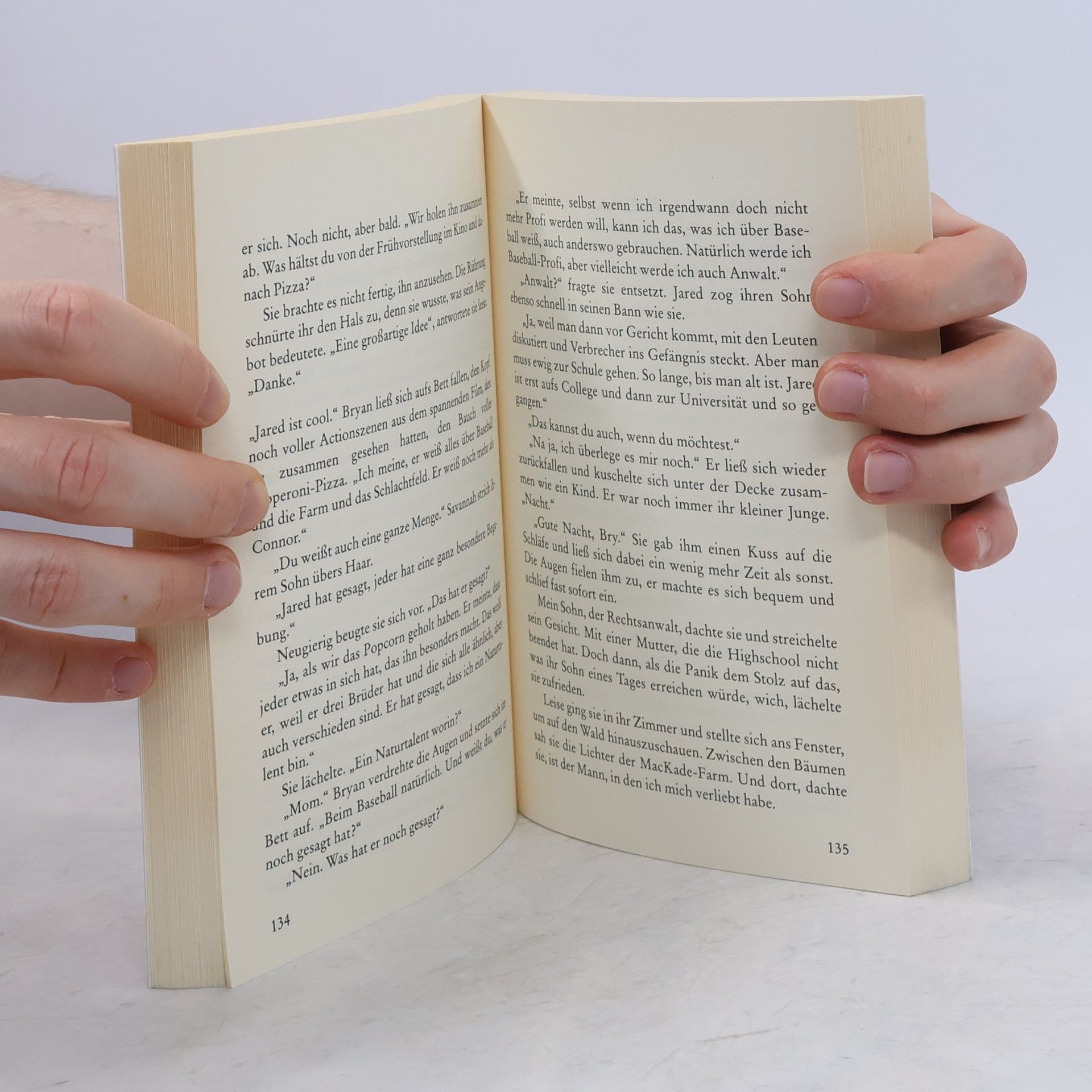 Nora Roberts Die Männer der MacKades. Dem Feuer zu nah