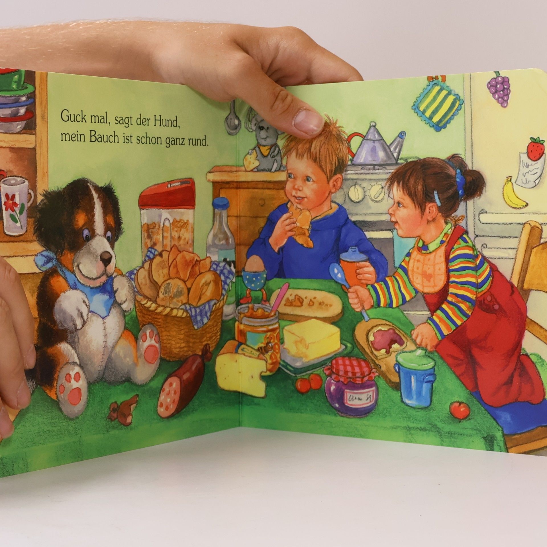 Ulrike Kaup Bücher für die Kleinsten: Guck mal, sagt der Bär