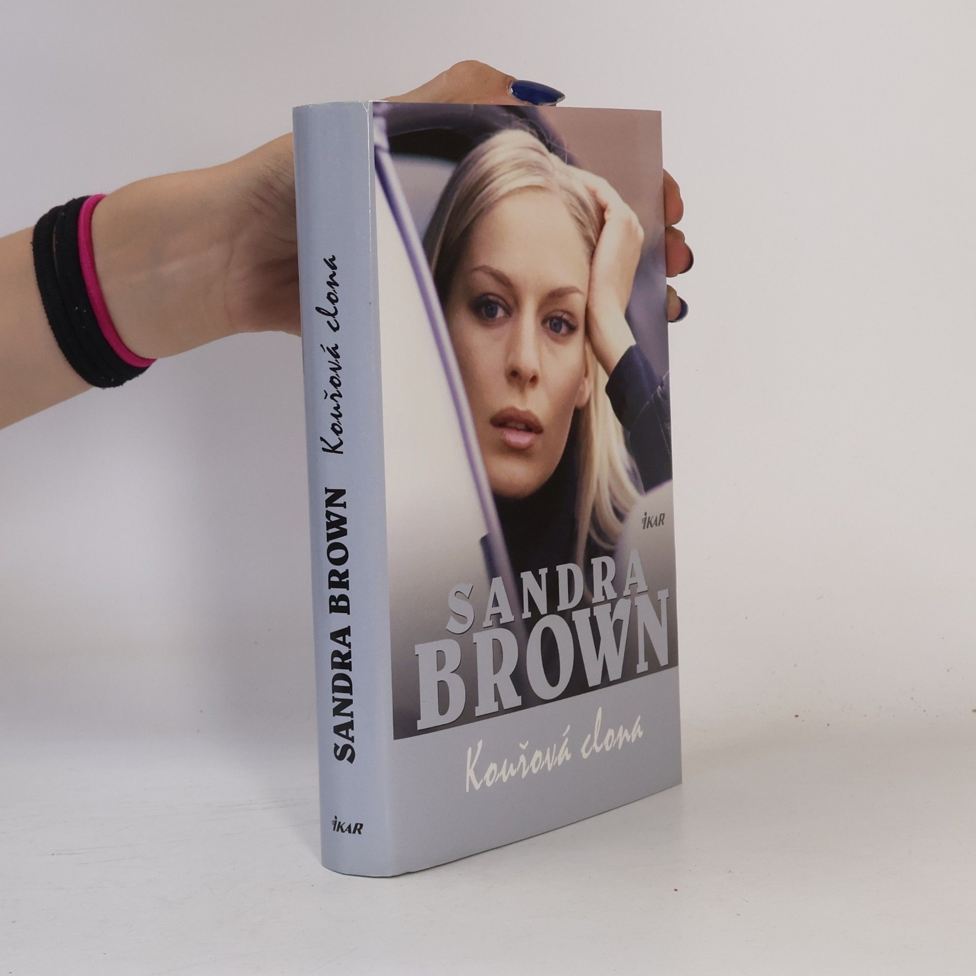 Sandra Brown Kouřová clona