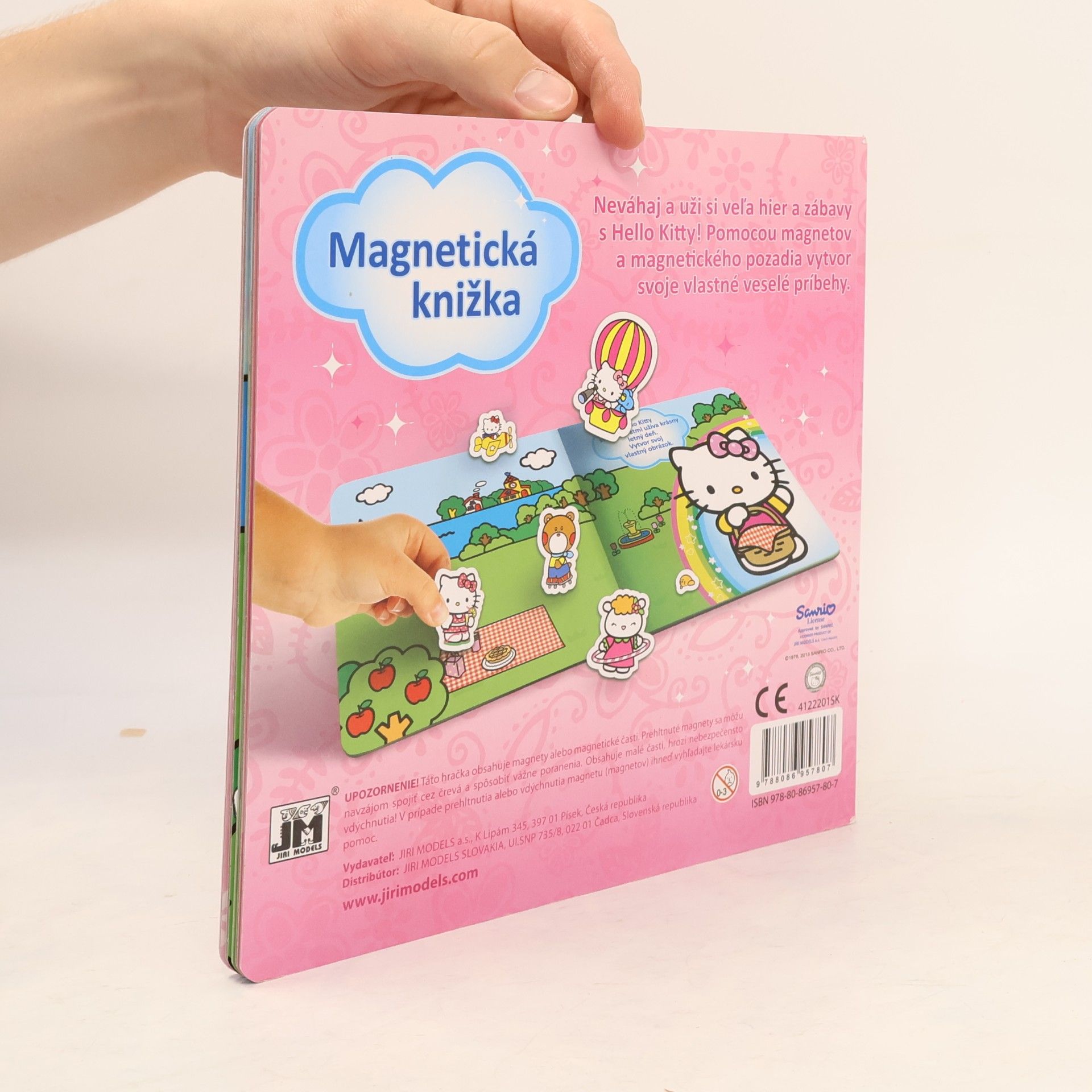 Magnetická knižka Hello Kitty (2013)