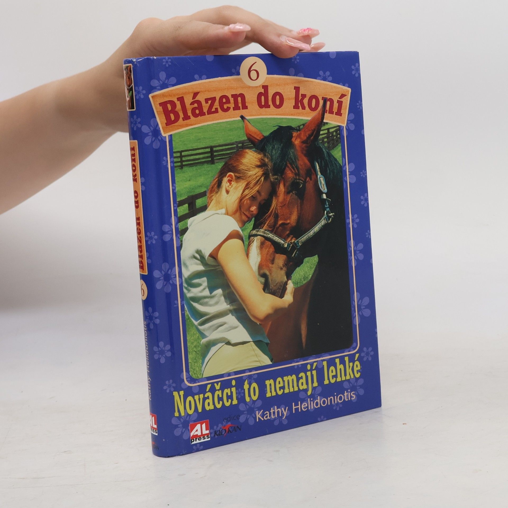 Kathy Helidoniotis Nováčci to nemají lehké