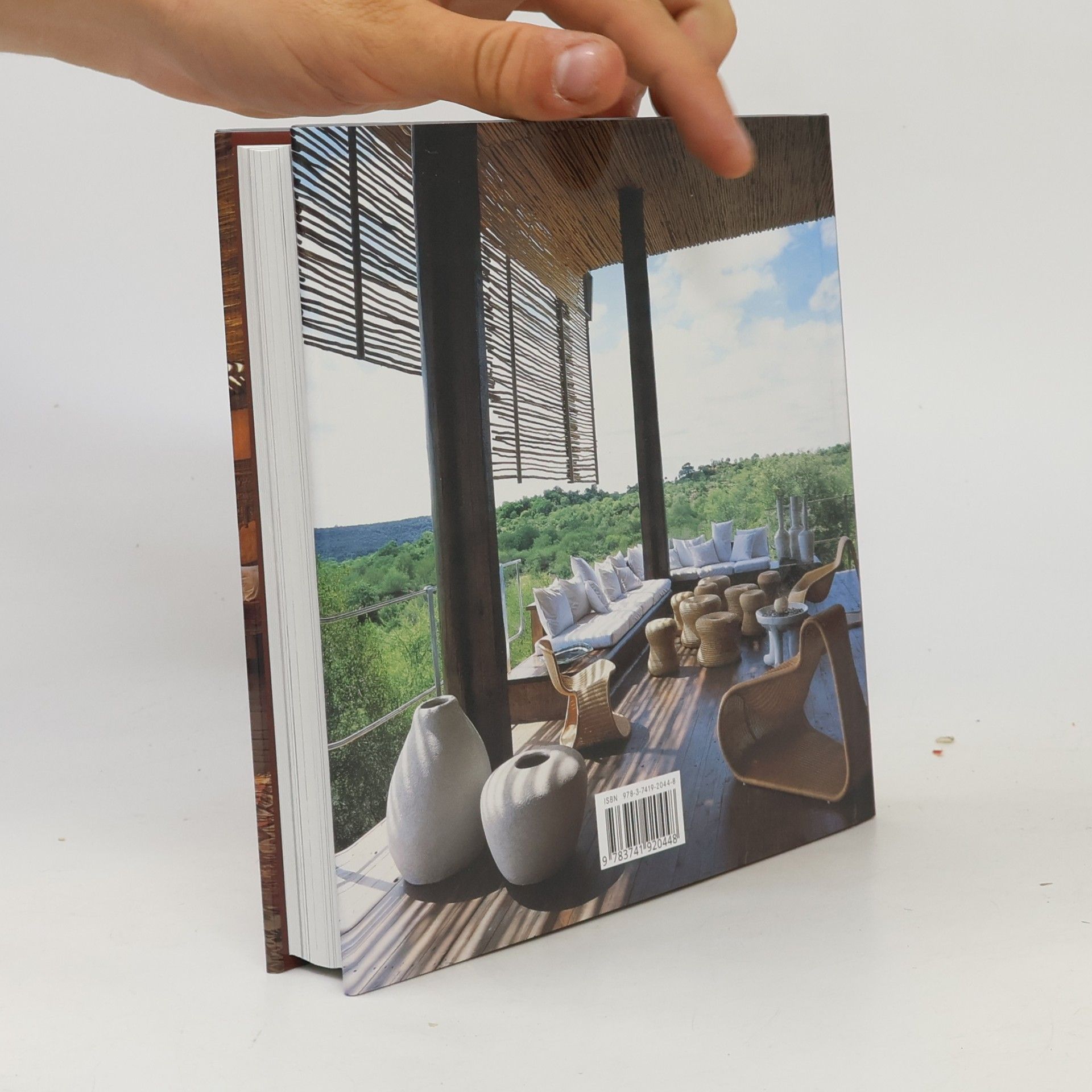 Various authors Ethno architecture and interiors