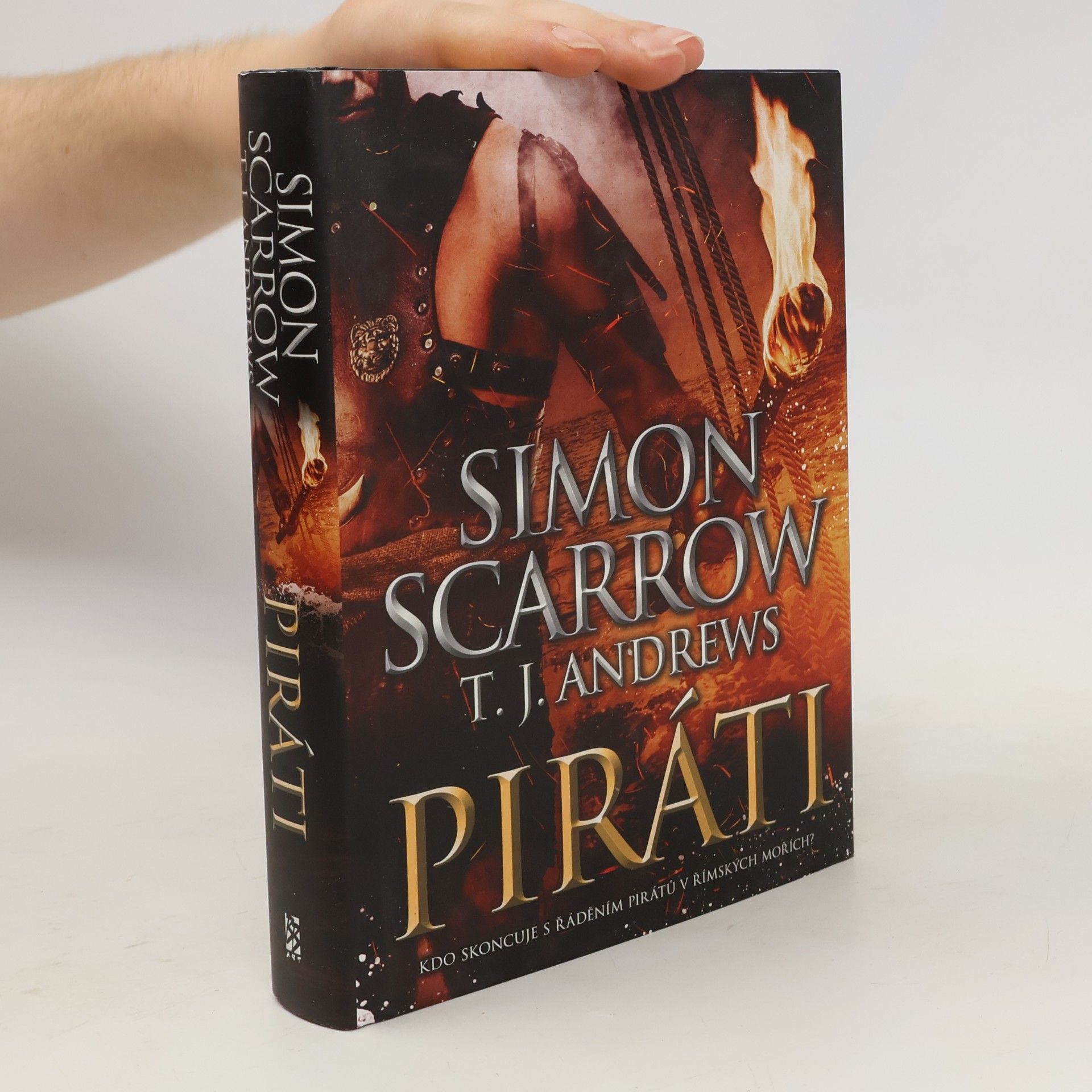 Simon Scarrow Piráti