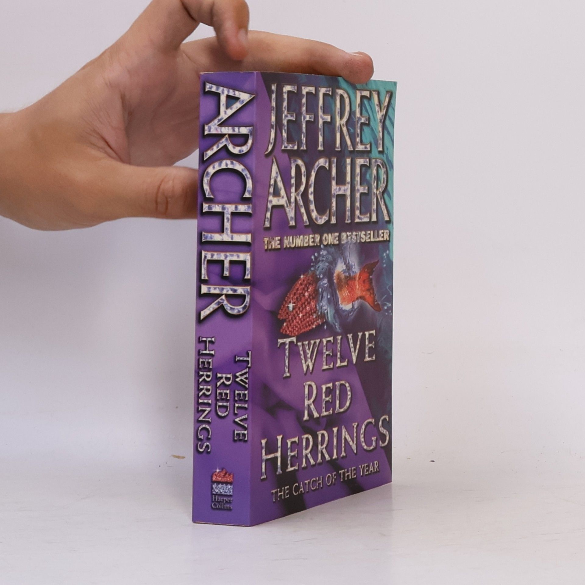 Jeffrey Archer Twelve Red Herrings