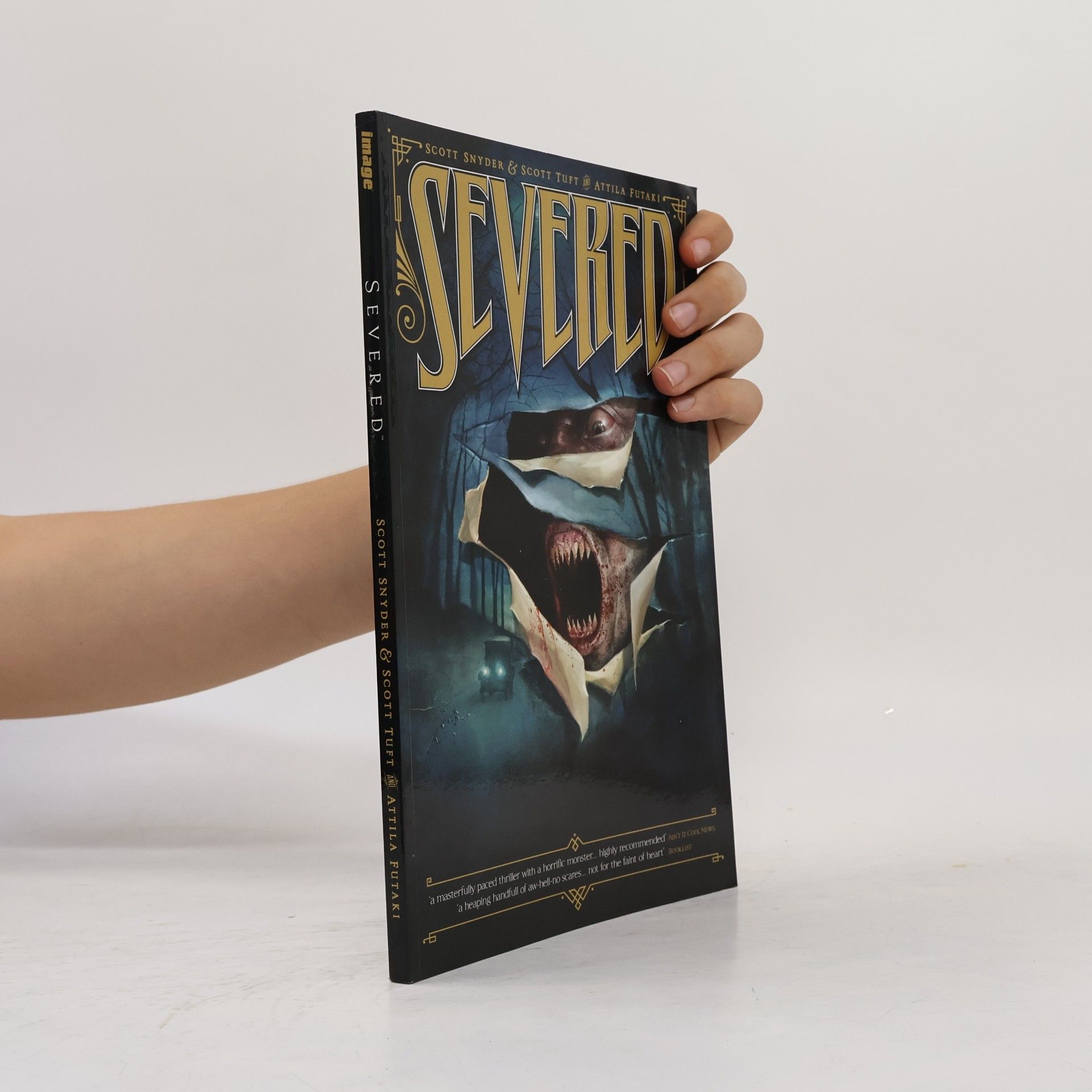 Scott Snyder Severed TP
