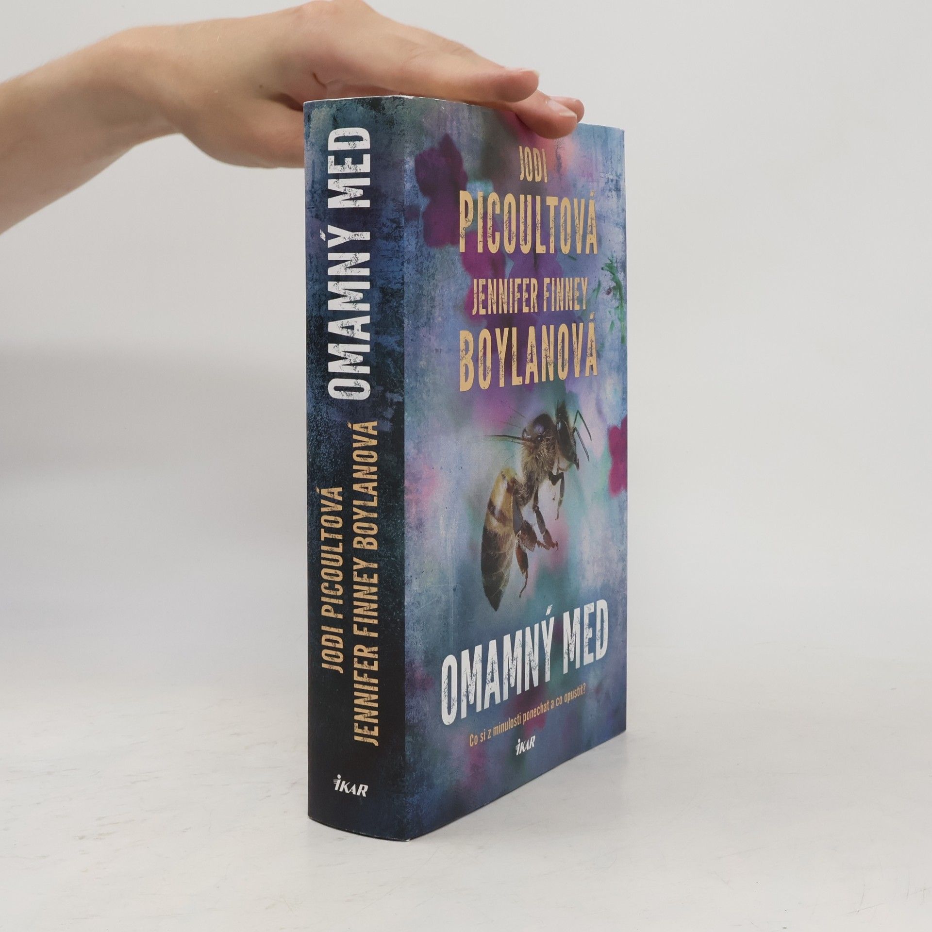 Jodi Picoult Omamný med