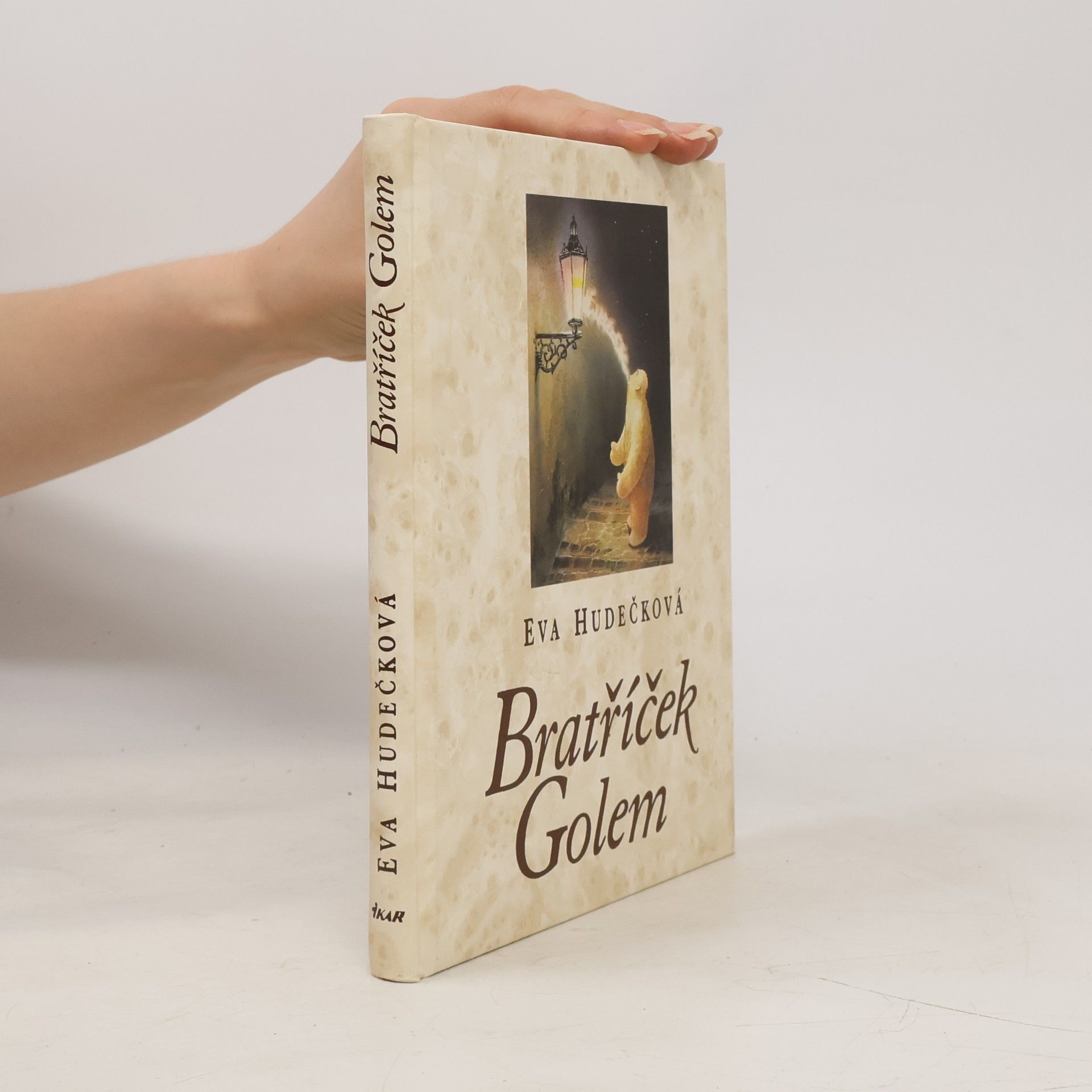 Eva Hudečková Bratříček Golem