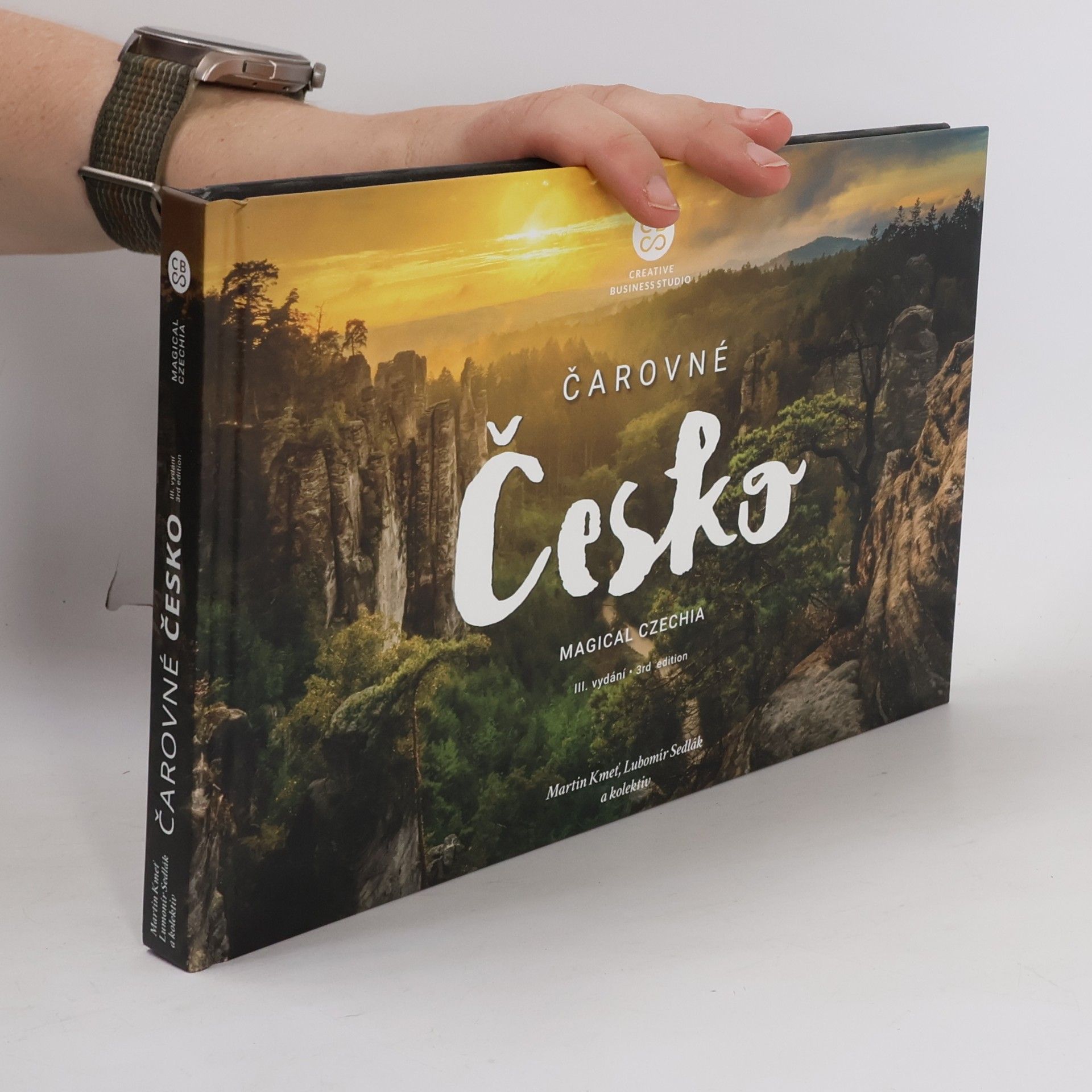 Collectif d'auteurs Čarovné Česko