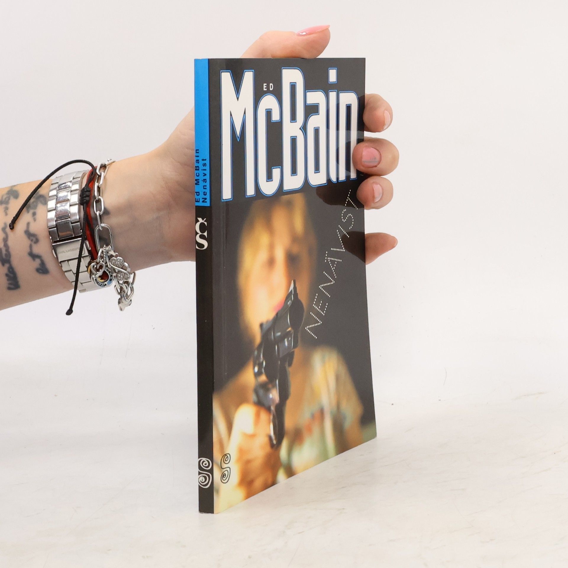 Ed McBain Nenávist : příběh z 87. policejního revíru