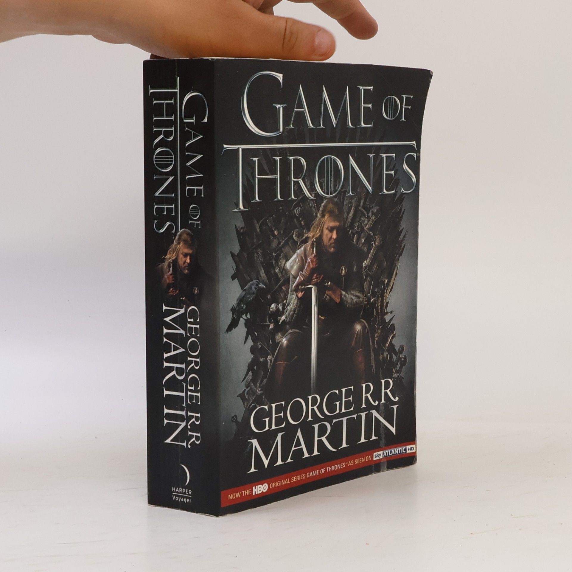 George R. R. Martin Game of Thrones. Book One of a Song of Ice and Fire