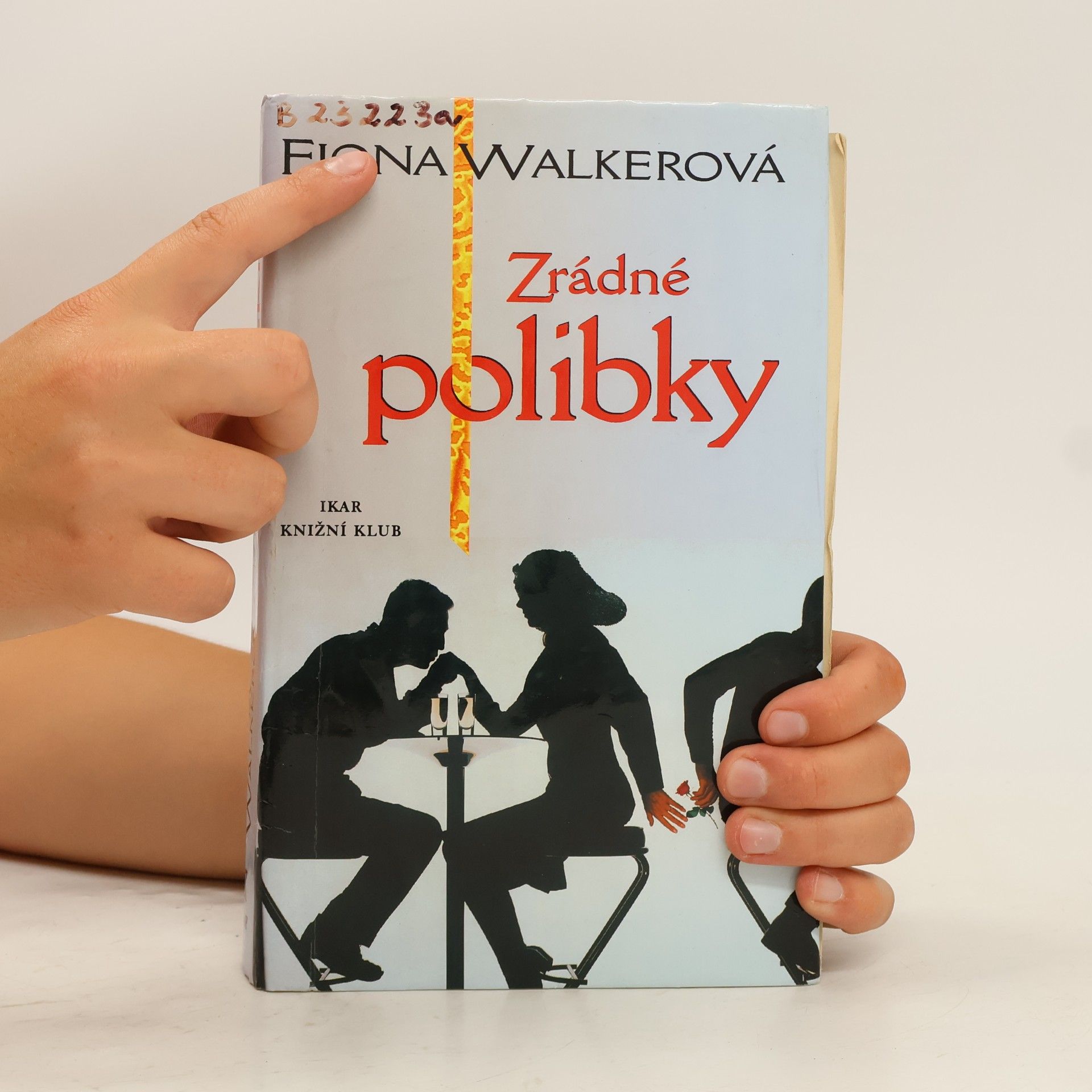 Fiona Walker Zrádné polibky