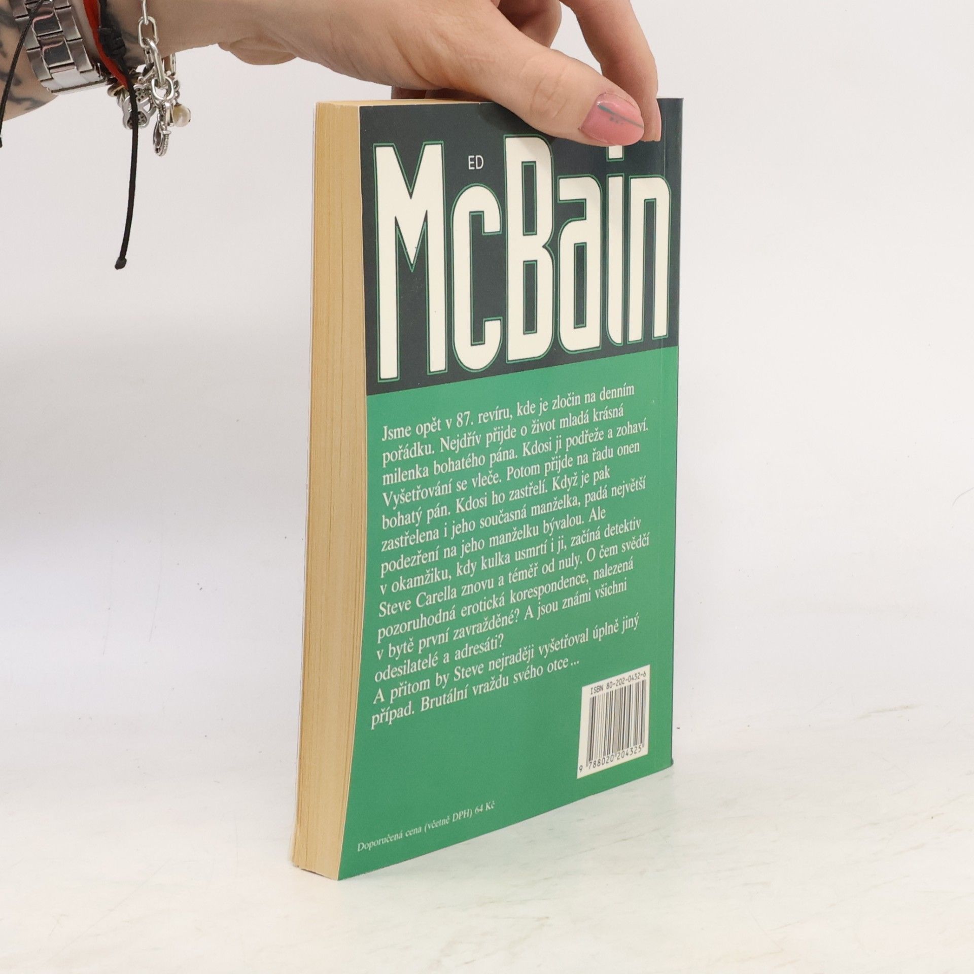 Ed McBain Vdovy : příběh z 87. policejního revíru