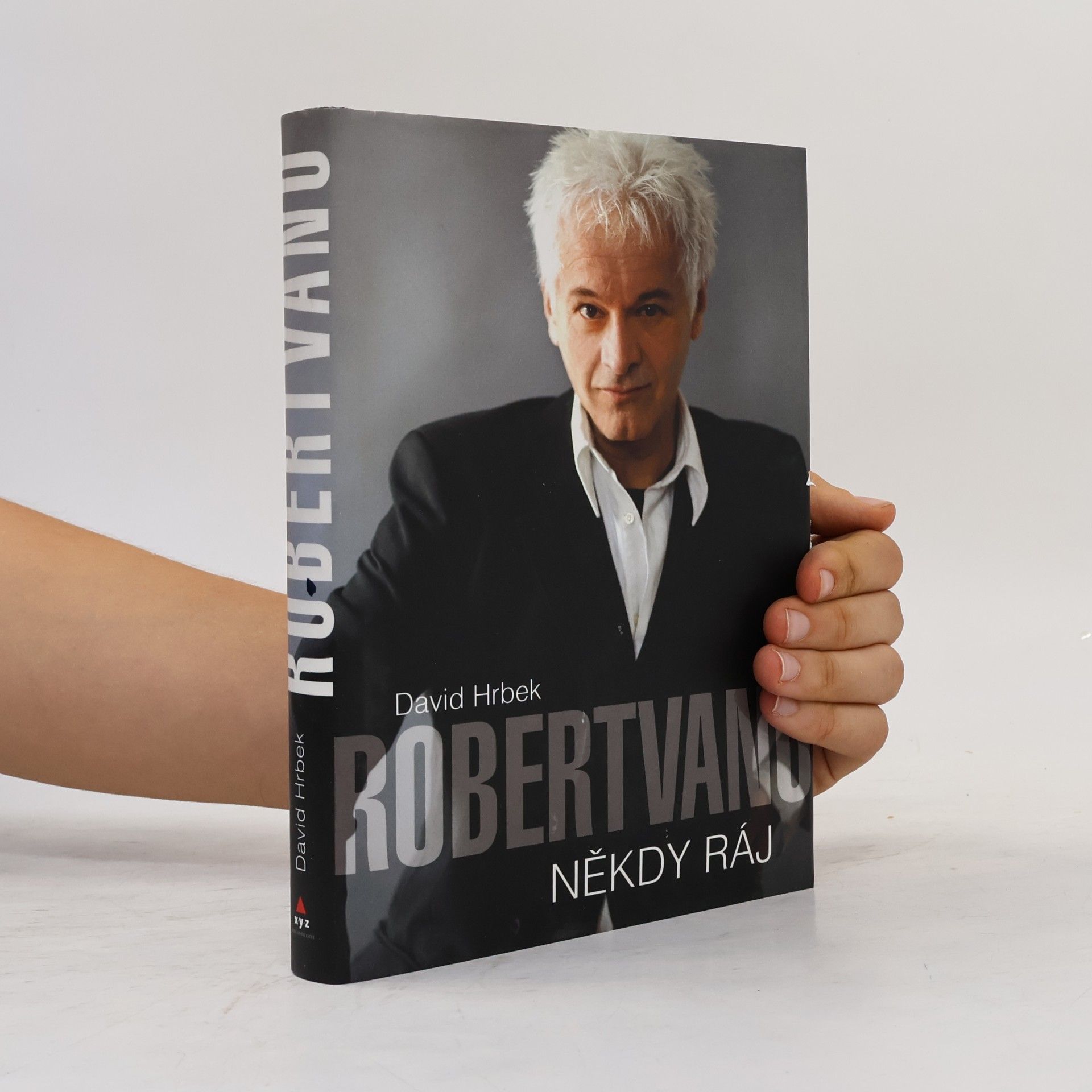David Hrbek Robert Vano. Někdy ráj