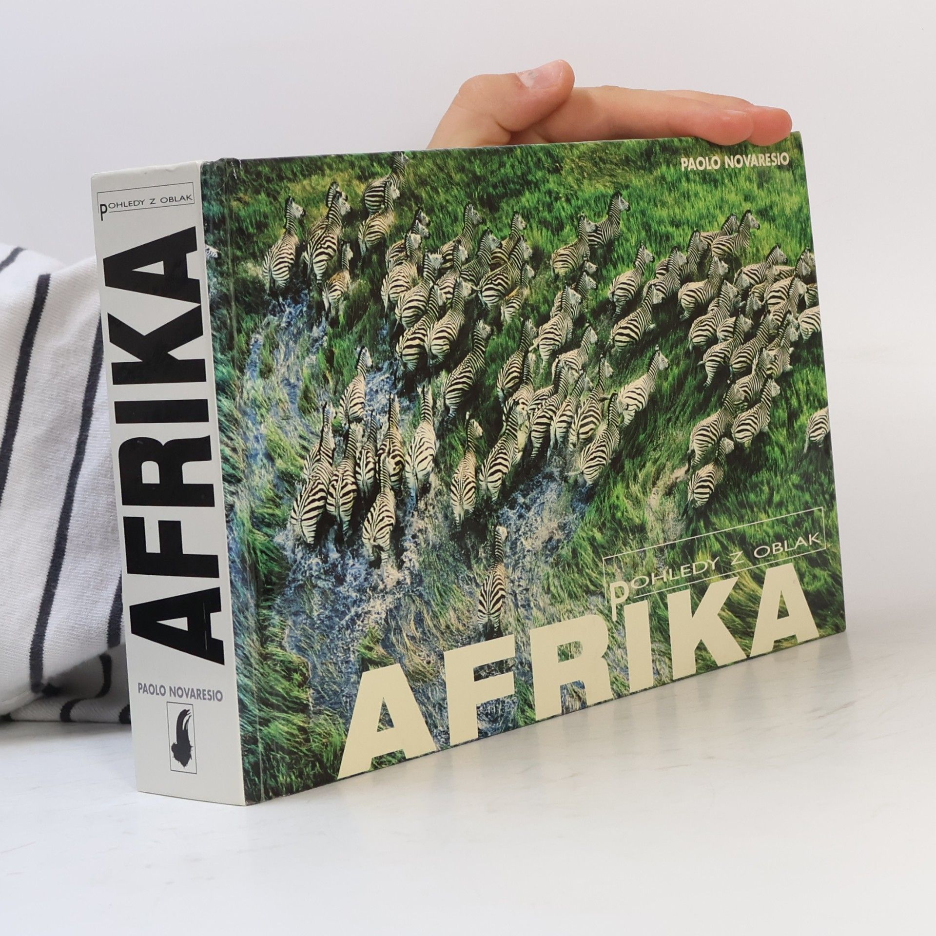 Paolo Novaresio Afrika. Pohledy z oblak