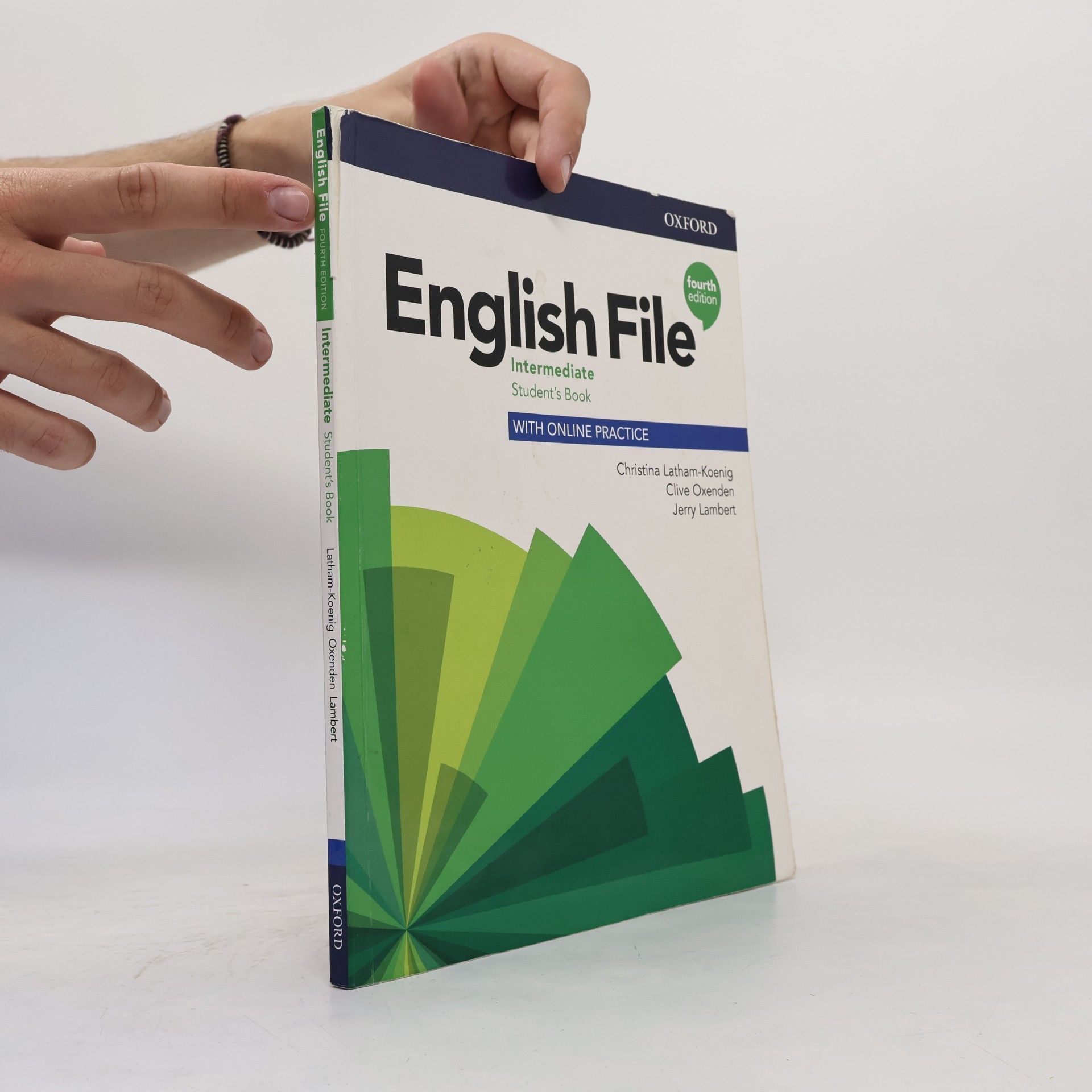 AA.VV. English File: Intermediate