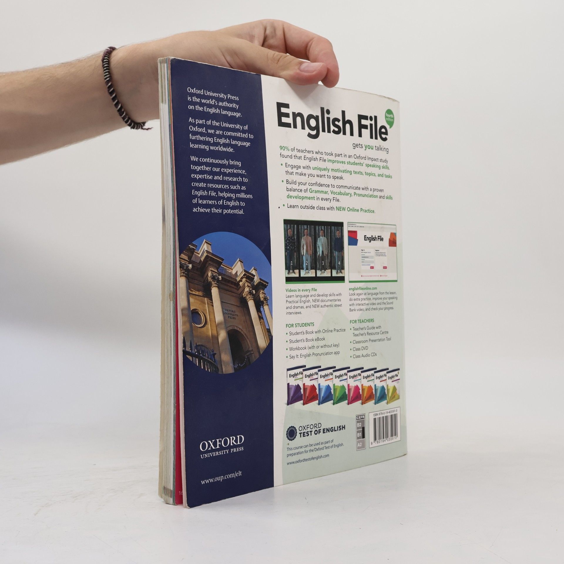 AA.VV. English File: Intermediate