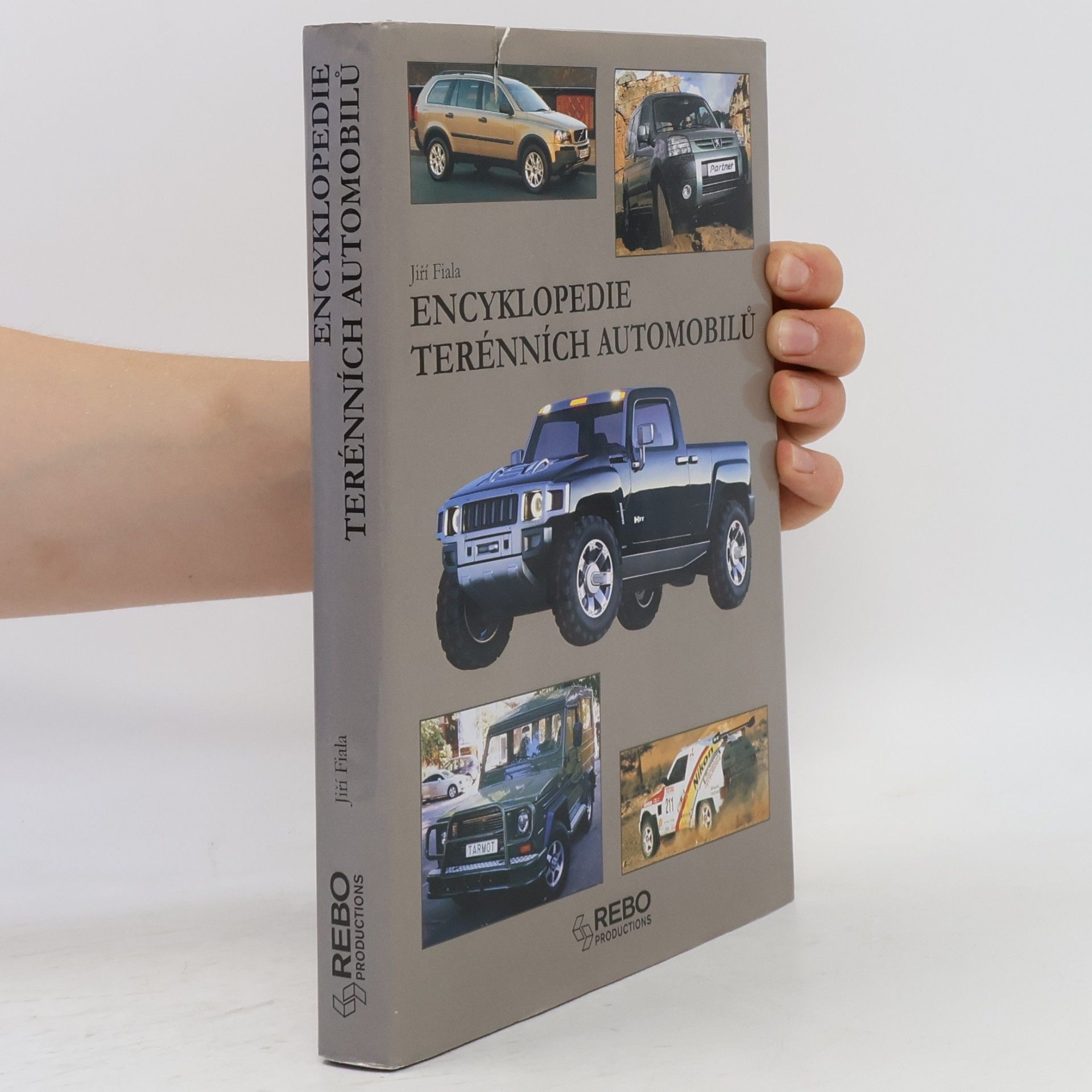 Jiří Fiala Encyklopedie terénních automobilů