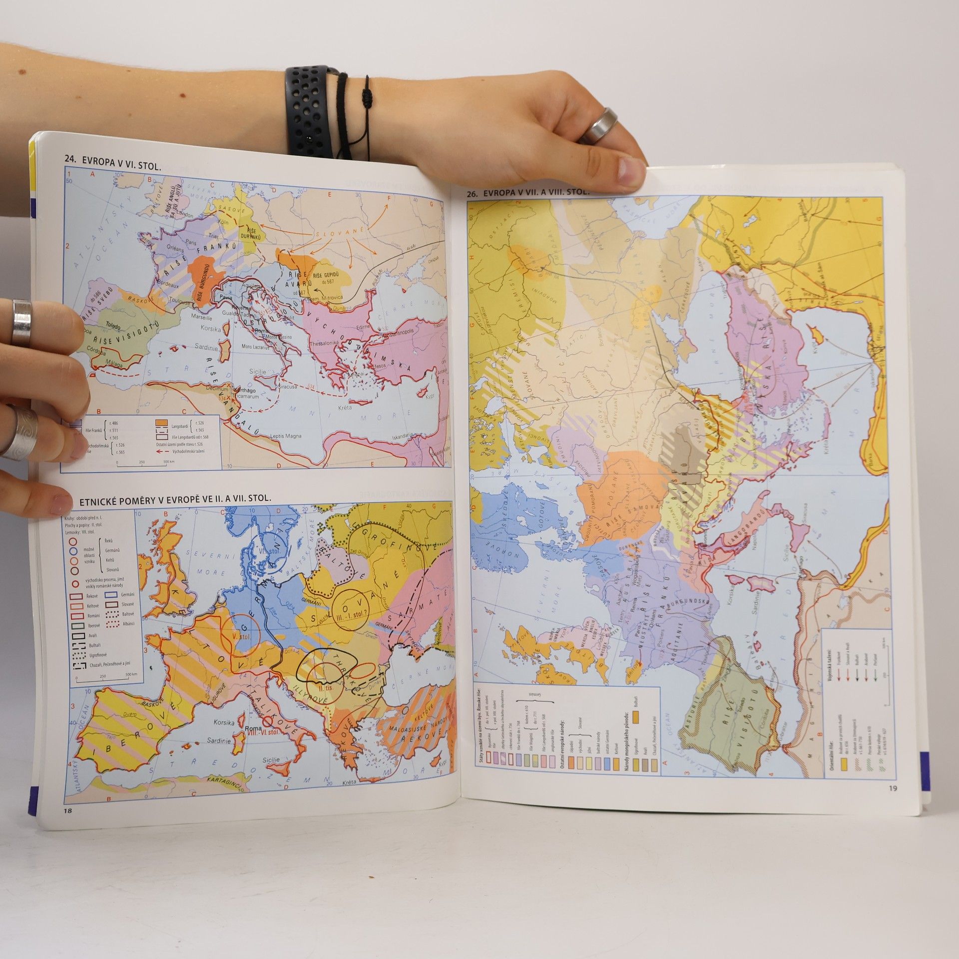 Various authors Atlas světových dějin. 1. díl, Pravěk - středověk