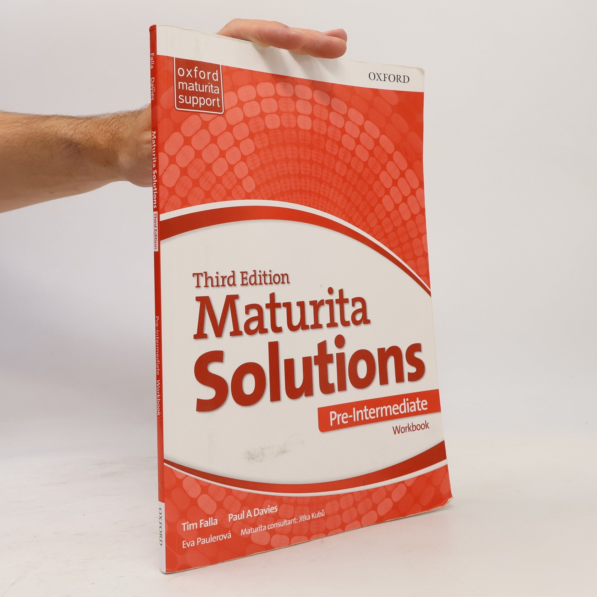 Maturita Solutions: Pre-Intermediate. Workbook