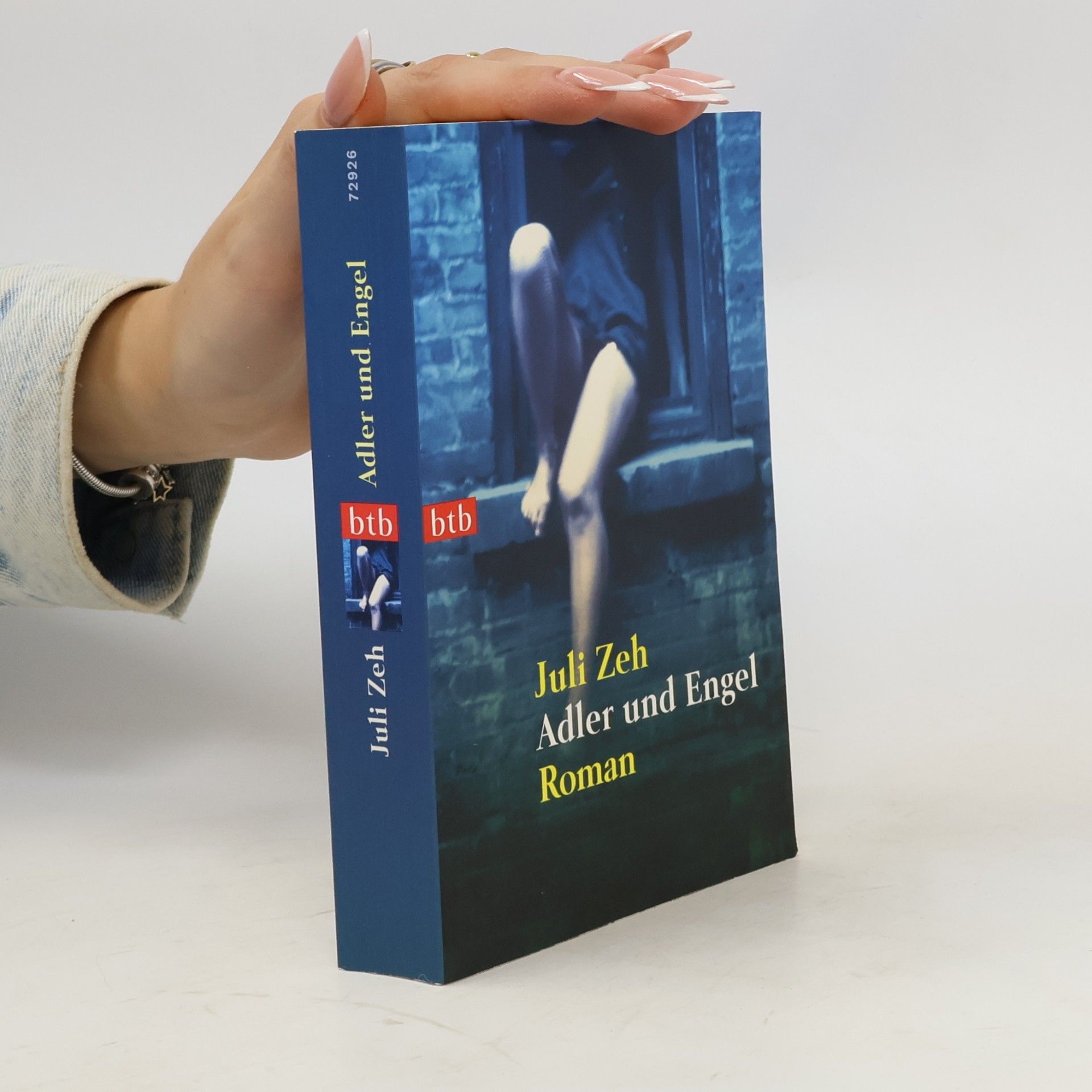 Juli Zeh Adler und Engel: Roman