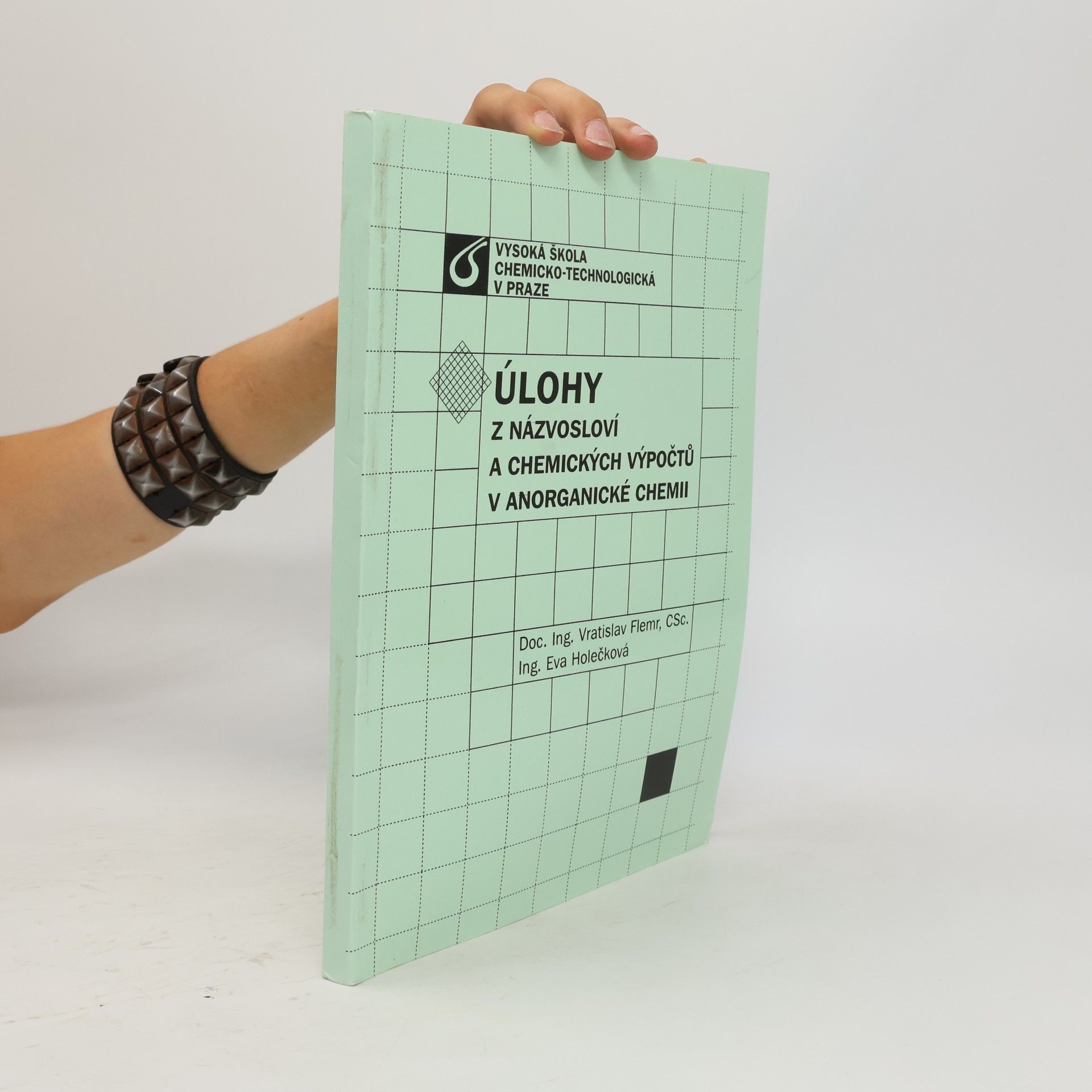 Vratislav Flemr Úlohy z názvosloví a chemických výpočtů v anorganické chemii
