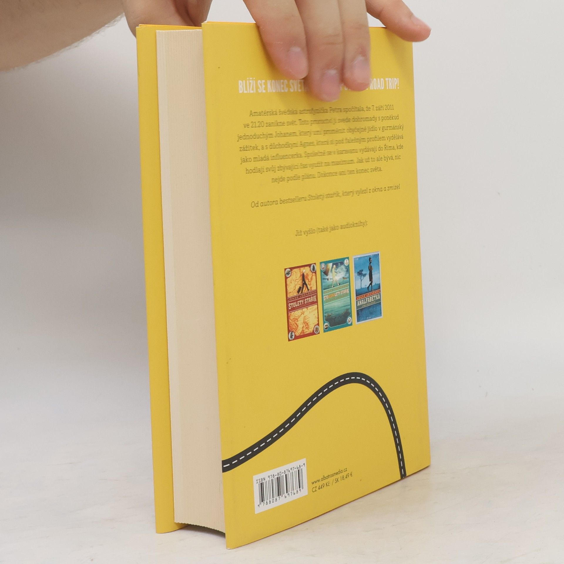 Jonas Jonasson Prorokyně a hlupák