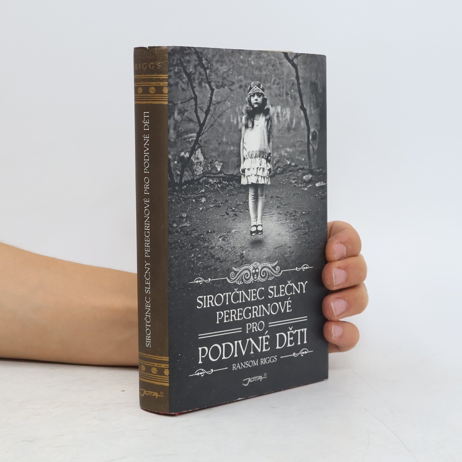 Ransom Riggs Sirotčinec slečny Peregrinové pro podivné děti