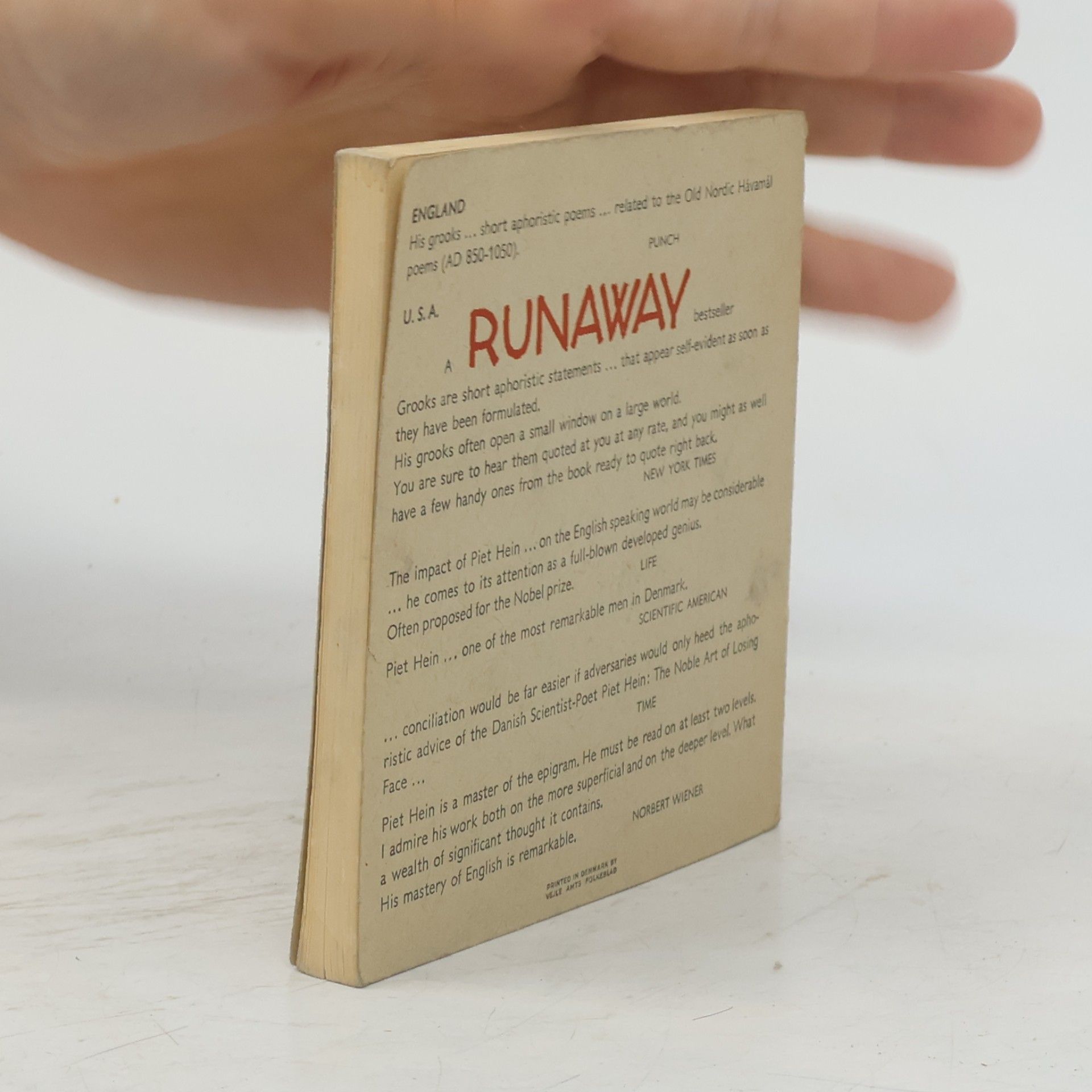 Piet Hein Runaway Runes Short Grooks 1
