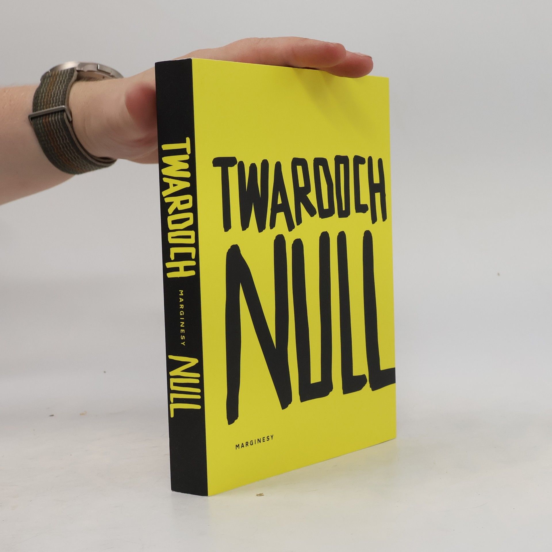 ‎Szczepan Twardoch Null