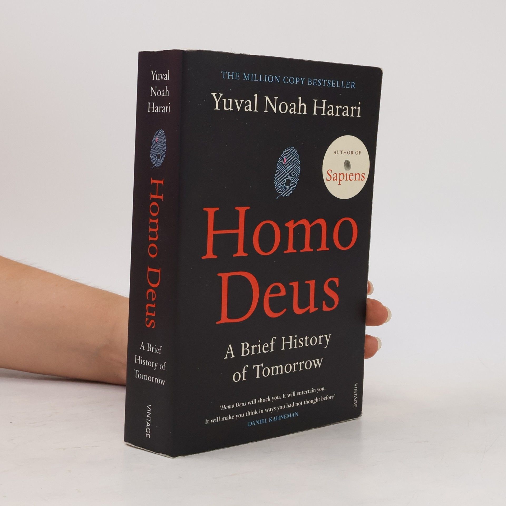 Yuval Noah Harari Homo Deus. A Brief History of Tomorrow
