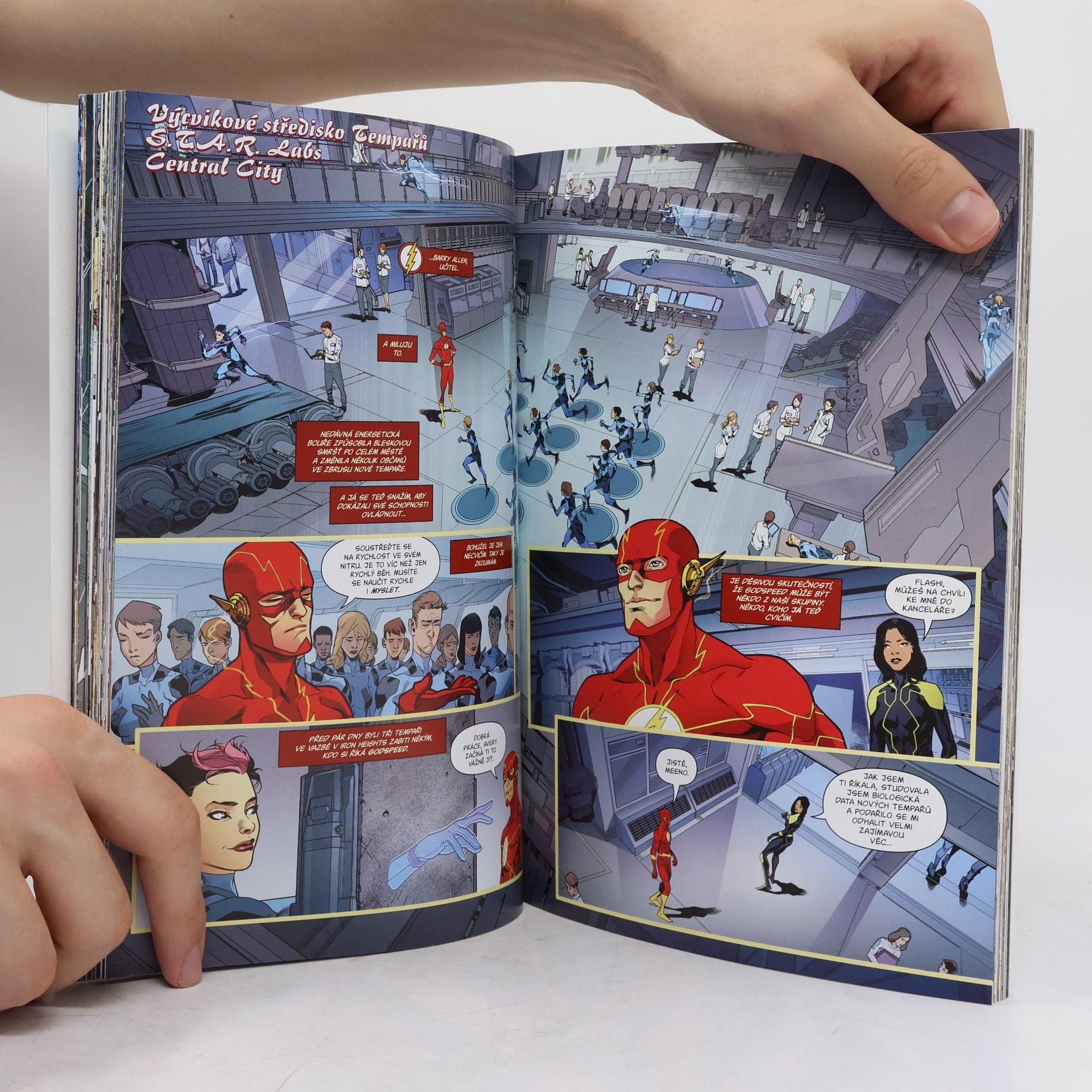 Joshua Williamson Flash. Kniha první: Když blesk udeří dvakrát