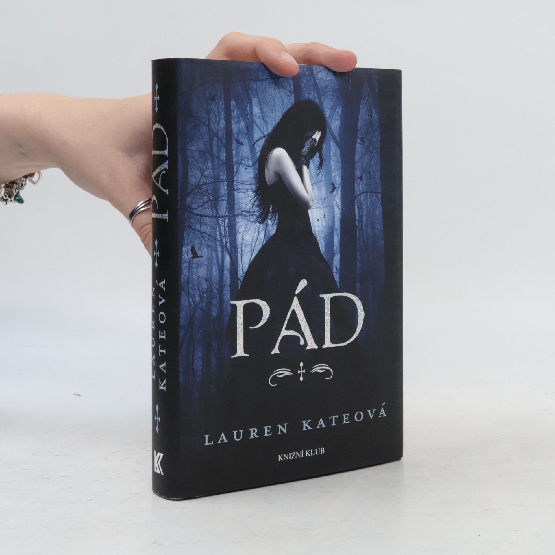 Lauren Kate Pád