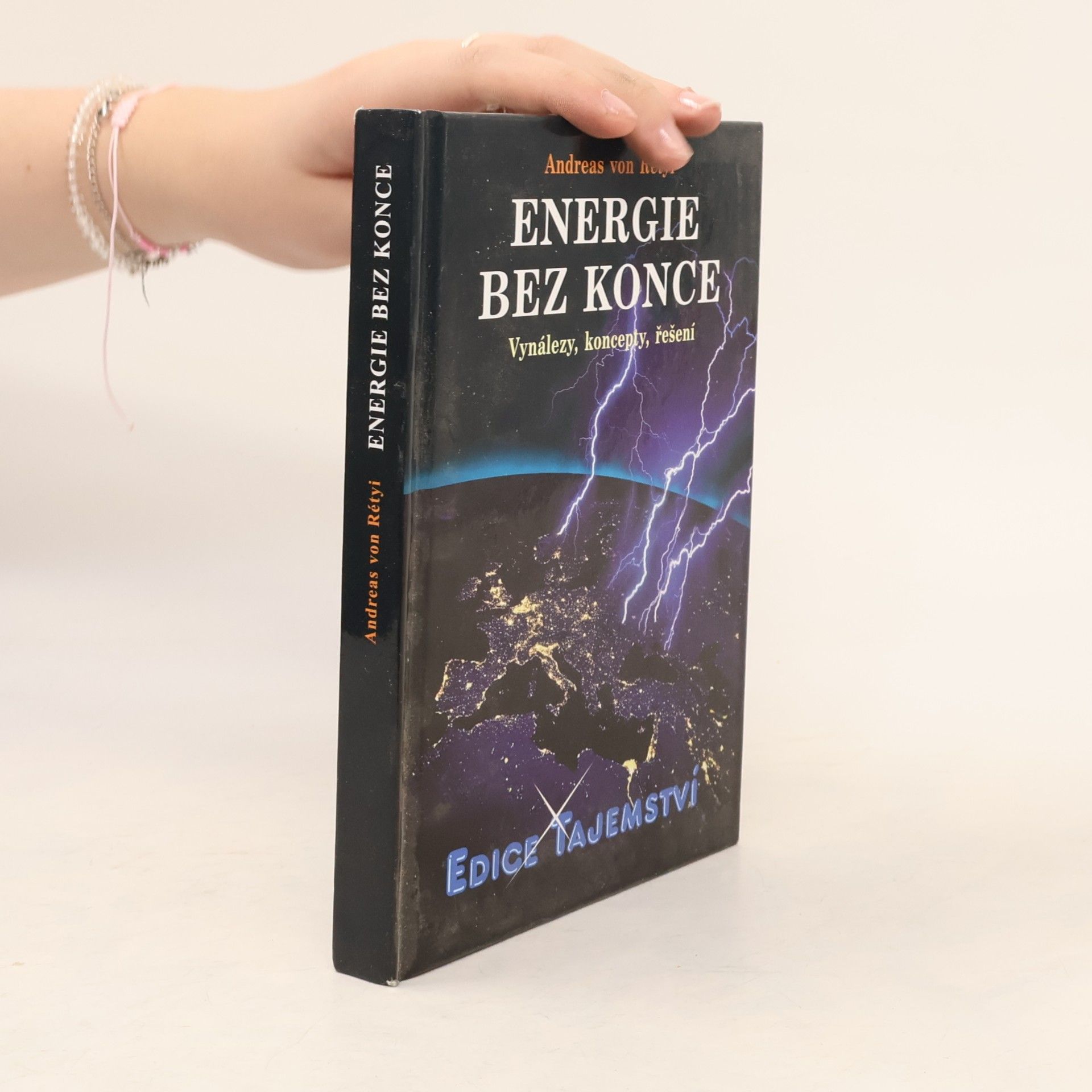 Andreas von Rétyi Energie bez konce