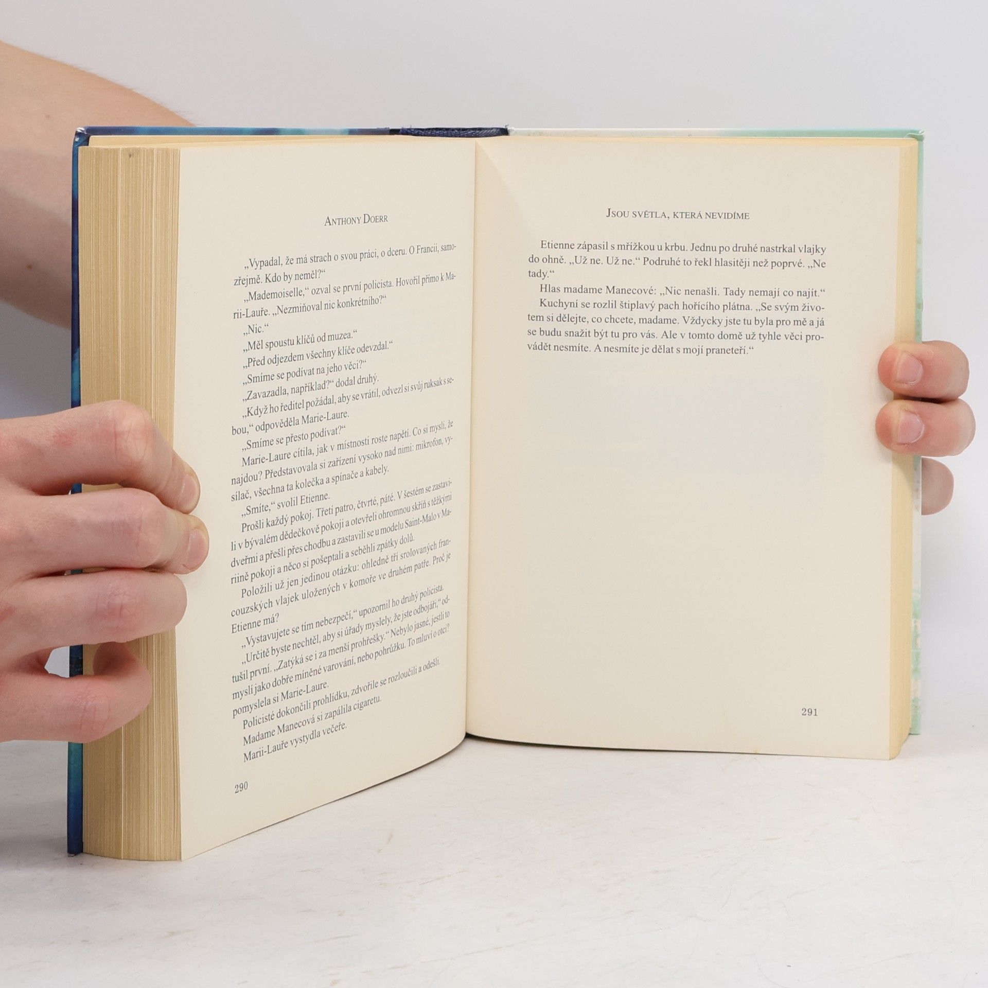 Anthony Doerr Jsou světla, která nevidíme