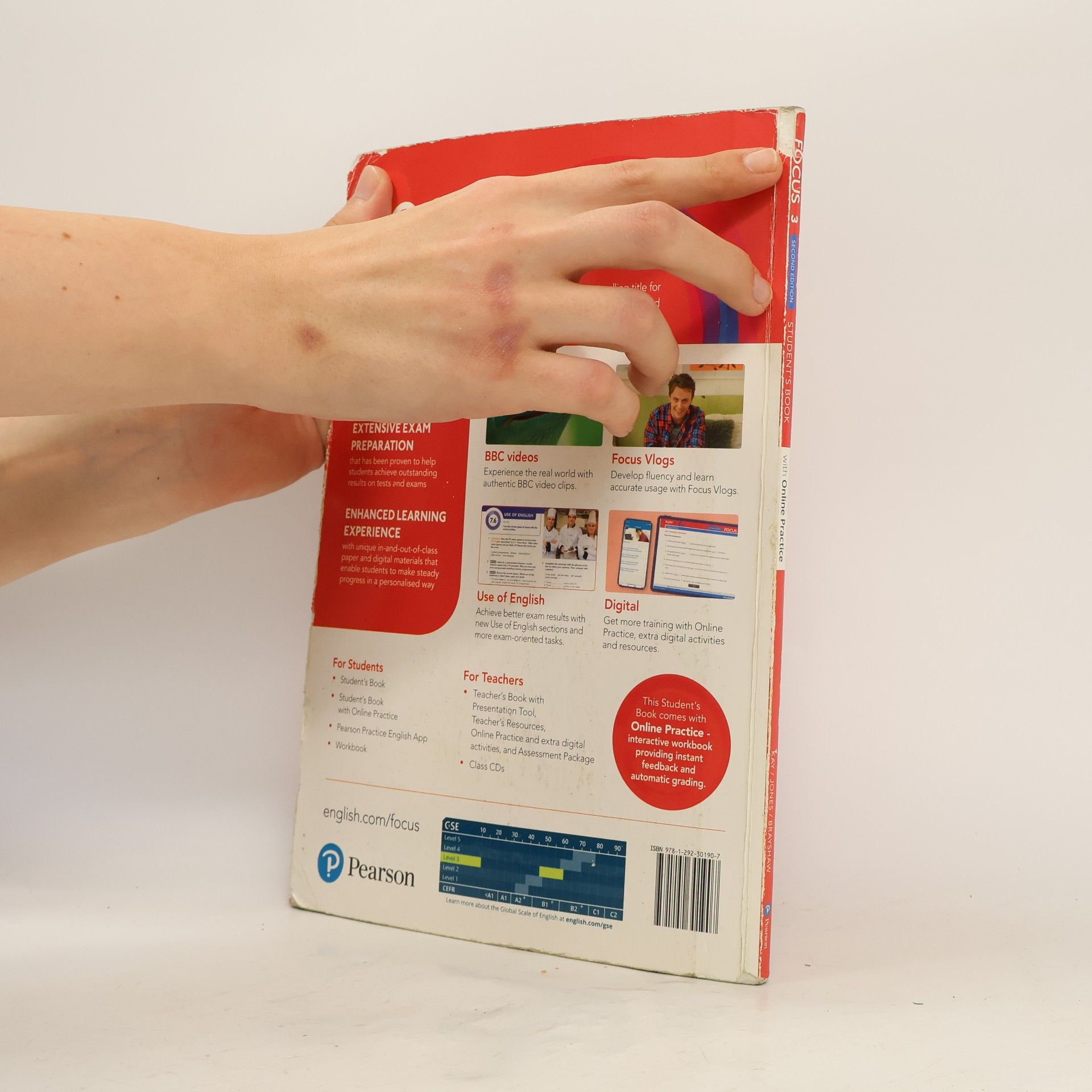 Sue Kay Focus 3 Student´s Book with Standard Pearson Practice English App (2nd)