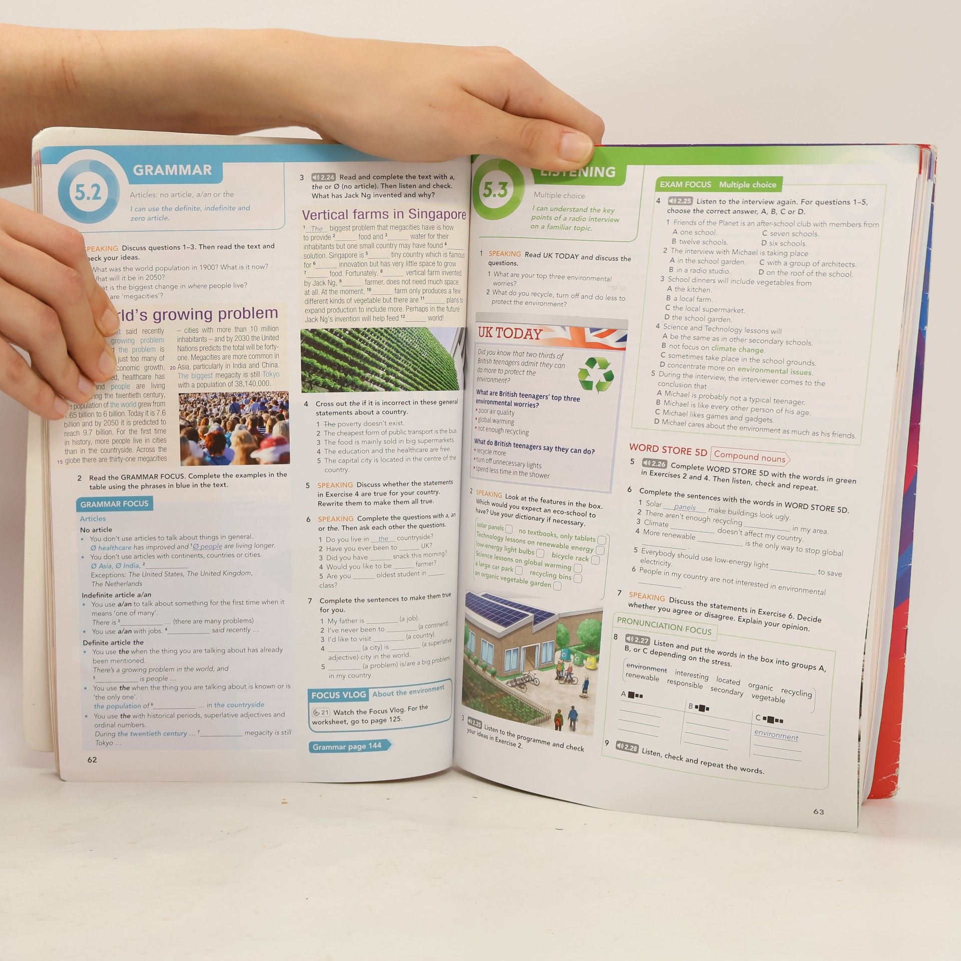 Sue Kay Focus 3 Student´s Book with Standard Pearson Practice English App (2nd)