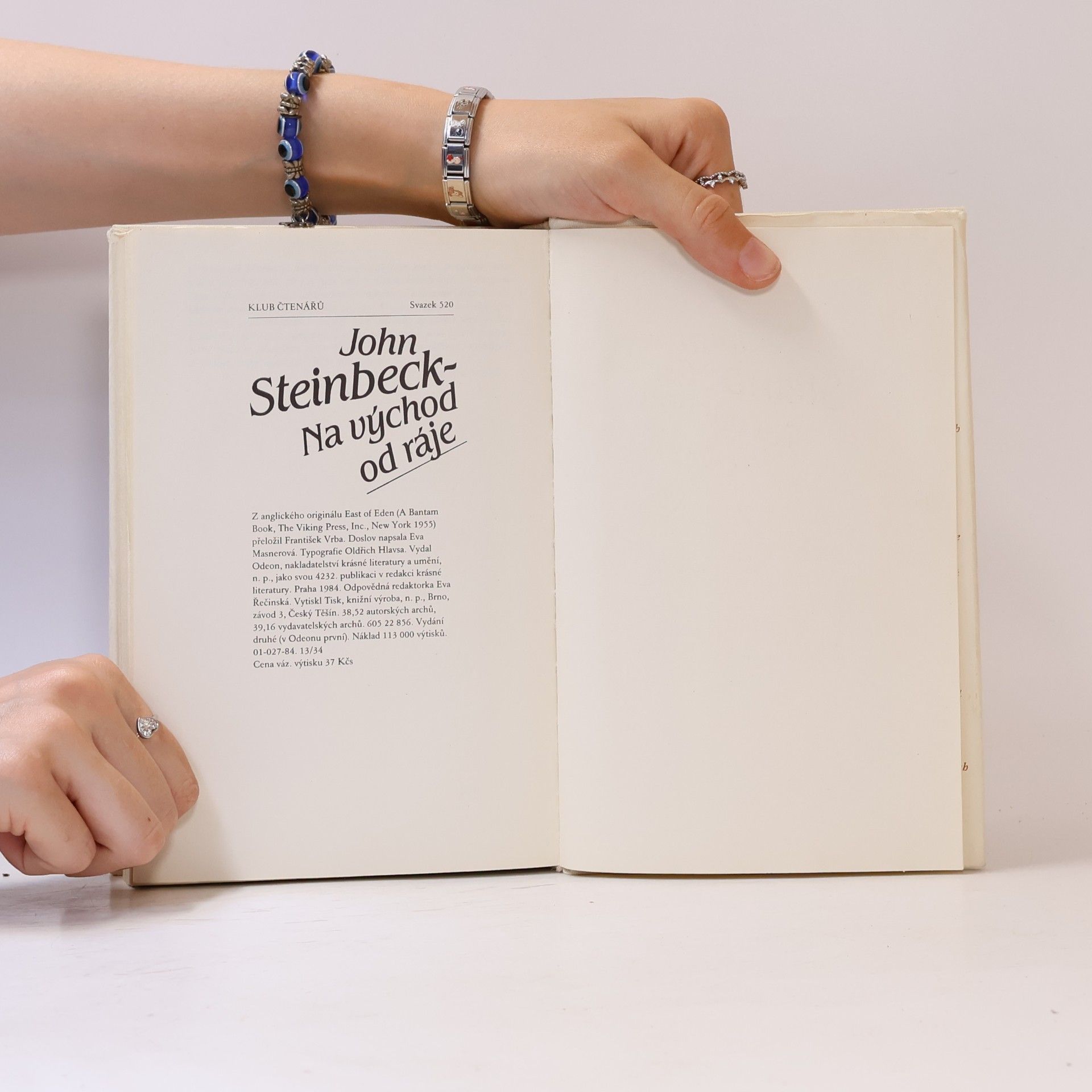 John Steinbeck Na východ od ráje