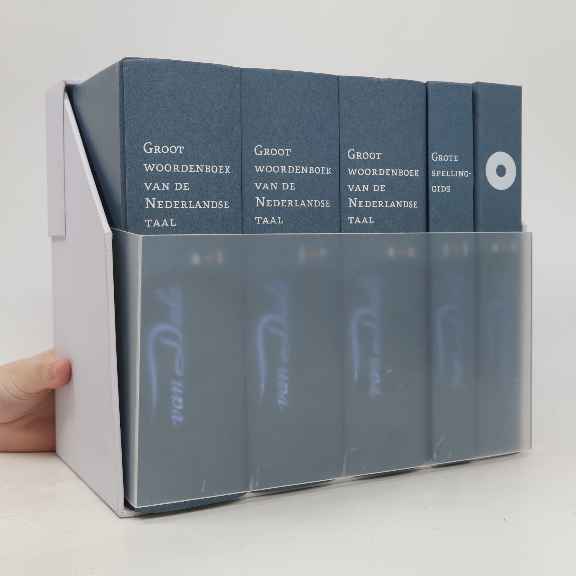 Johan Hendrik van Dale Groot woordenboek van de Nederlandse taal A-Z. Grote Spellinggids