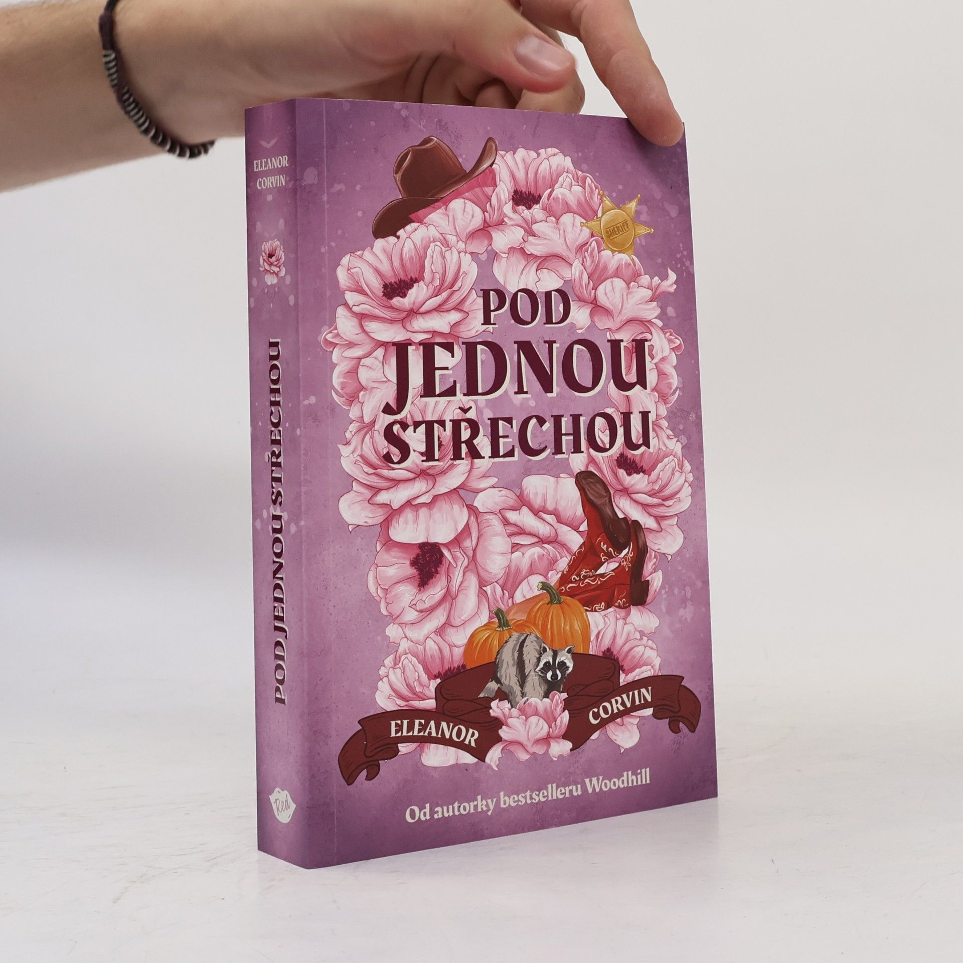 Pod jednou střechou