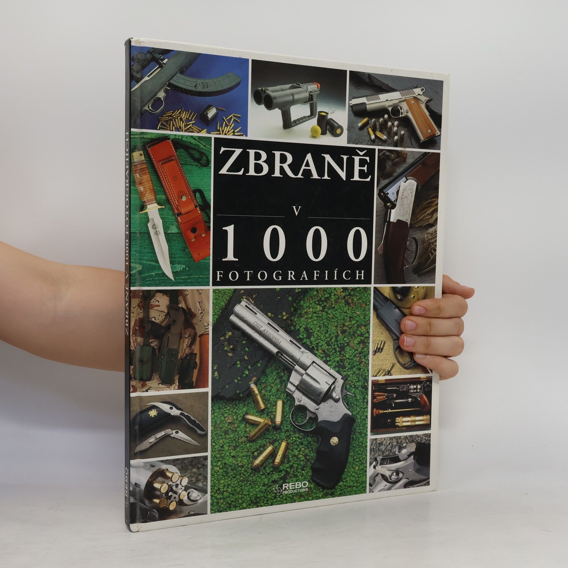 Věra Veselá Zbraně v 1000 fotografiích
