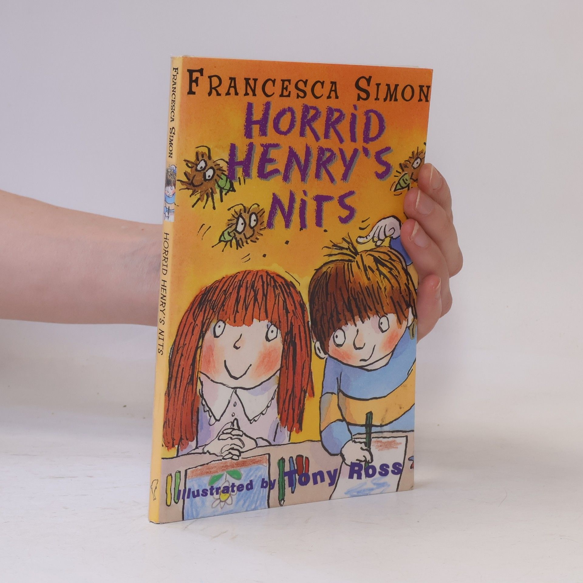 Francesca Simon Horrid Henry's nits